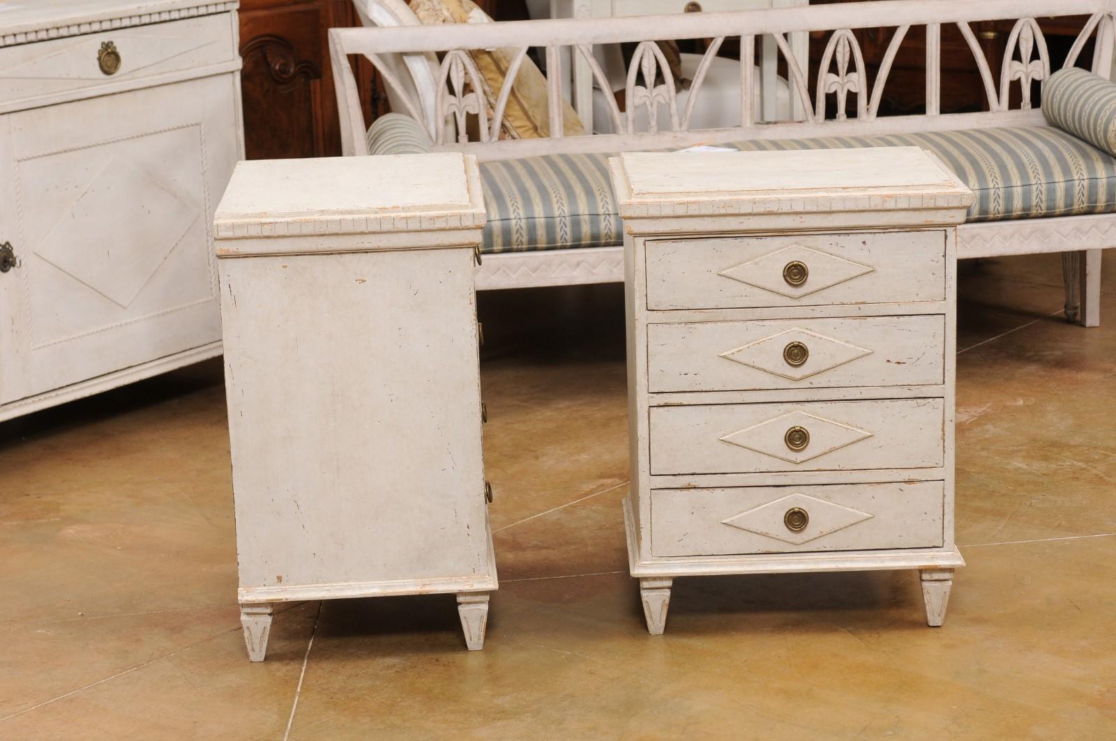 Pair of Swedish Gustavian Style 1900s Painted Bedside Tables with Four Drawers 4