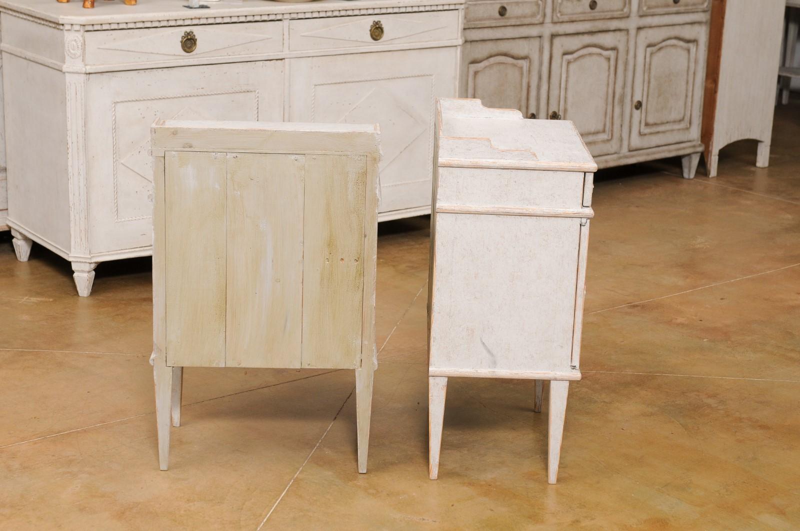 Pair of Swedish Gustavian Style 1920s Painted Bedside Tables with Diamond Motifs 4