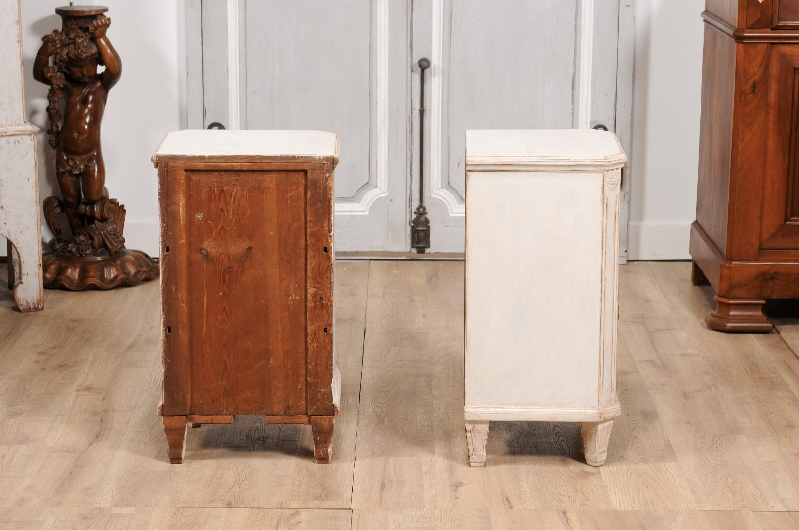 Pair of Swedish Gustavian Style 19th Century Painted and Carved Nightstands For Sale 9