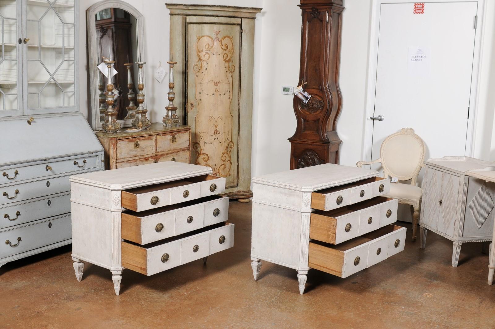 Pair of Swedish Gustavian Style Painted Breakfront Chests with Fluted Posts For Sale 6