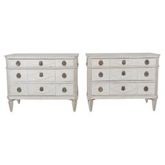 Commodes and Chests of Drawers