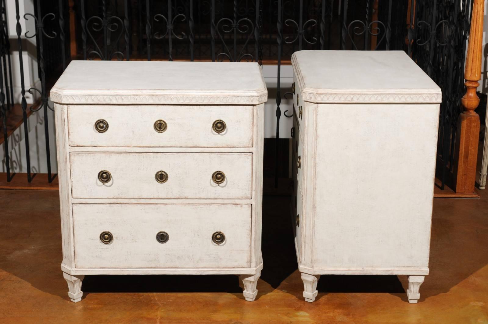 Pair of Swedish Gustavian Style Painted Chests with Drawers and Door, circa 1900 3