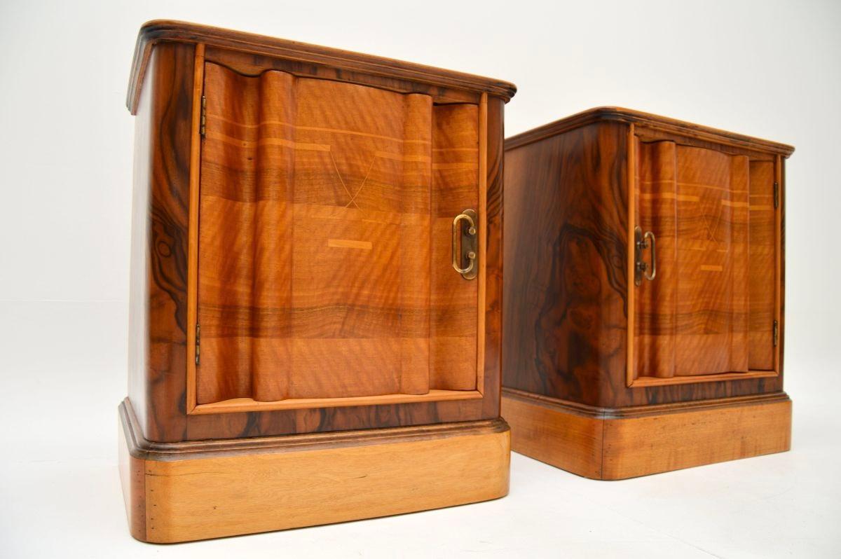 Pair of Swedish Inlaid Walnut Art Deco Bedside Cabinets For Sale 5