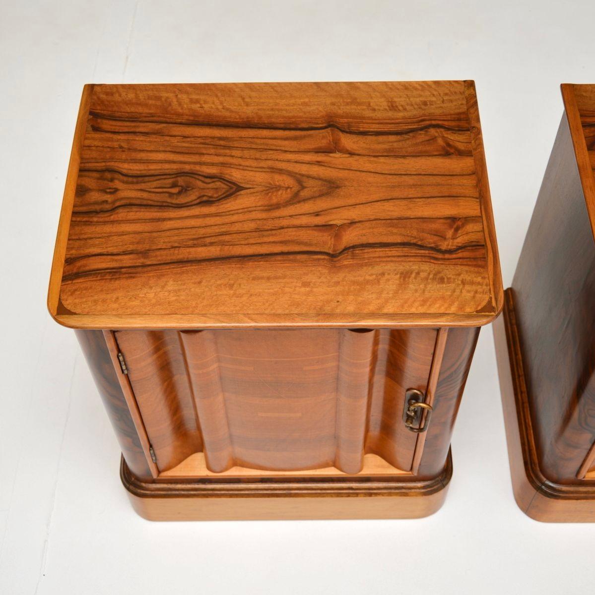 Pair of Swedish Inlaid Walnut Art Deco Bedside Cabinets For Sale 2