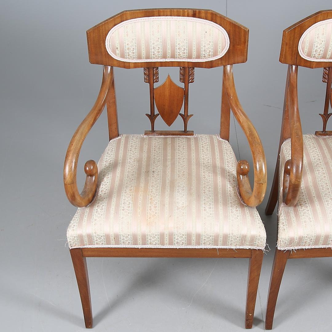 Pair of Swedish Karl Johan 'Biedermeier' Armchairs In Good Condition For Sale In Vienna, AT