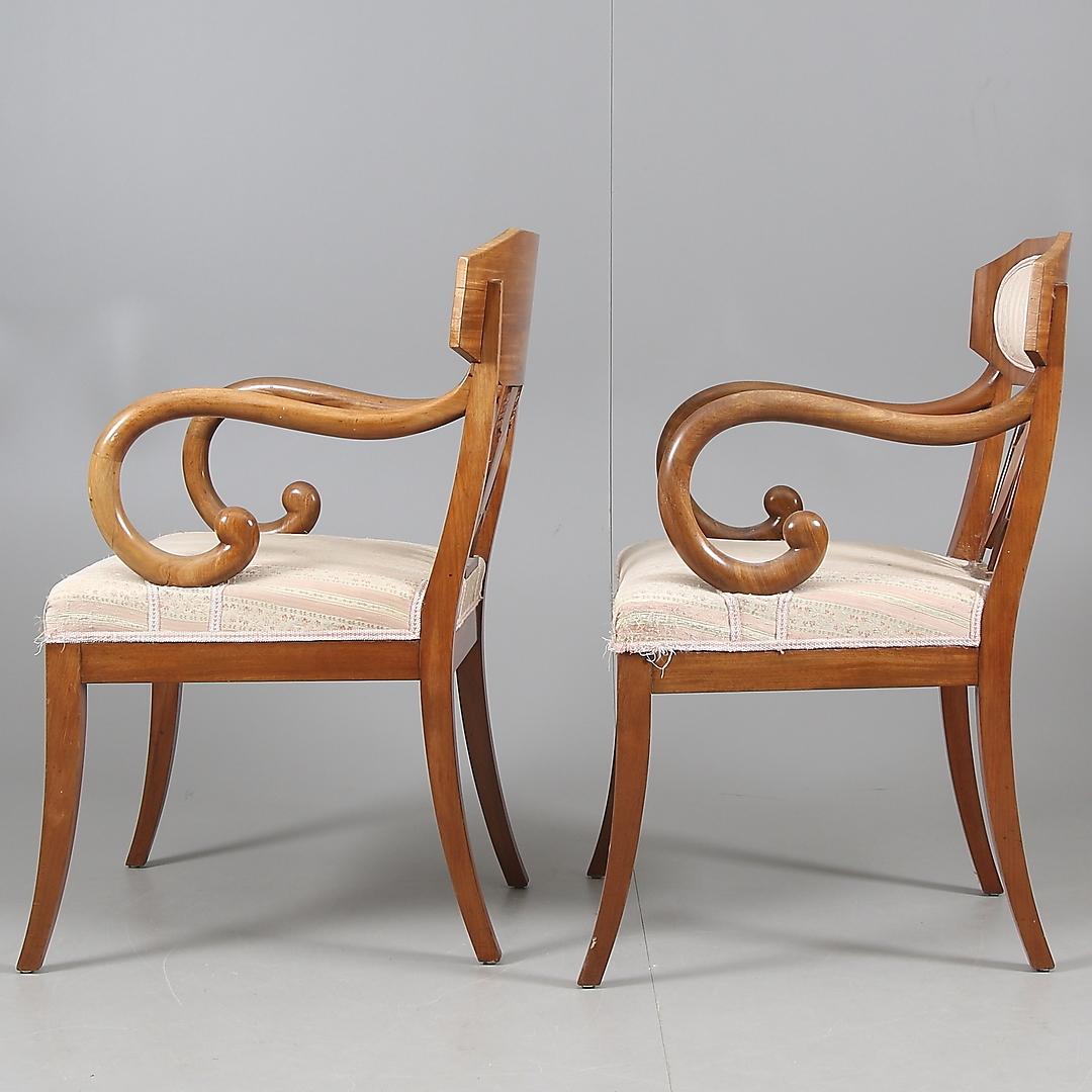 Mid-19th Century Pair of Swedish Karl Johan 'Biedermeier' Armchairs For Sale