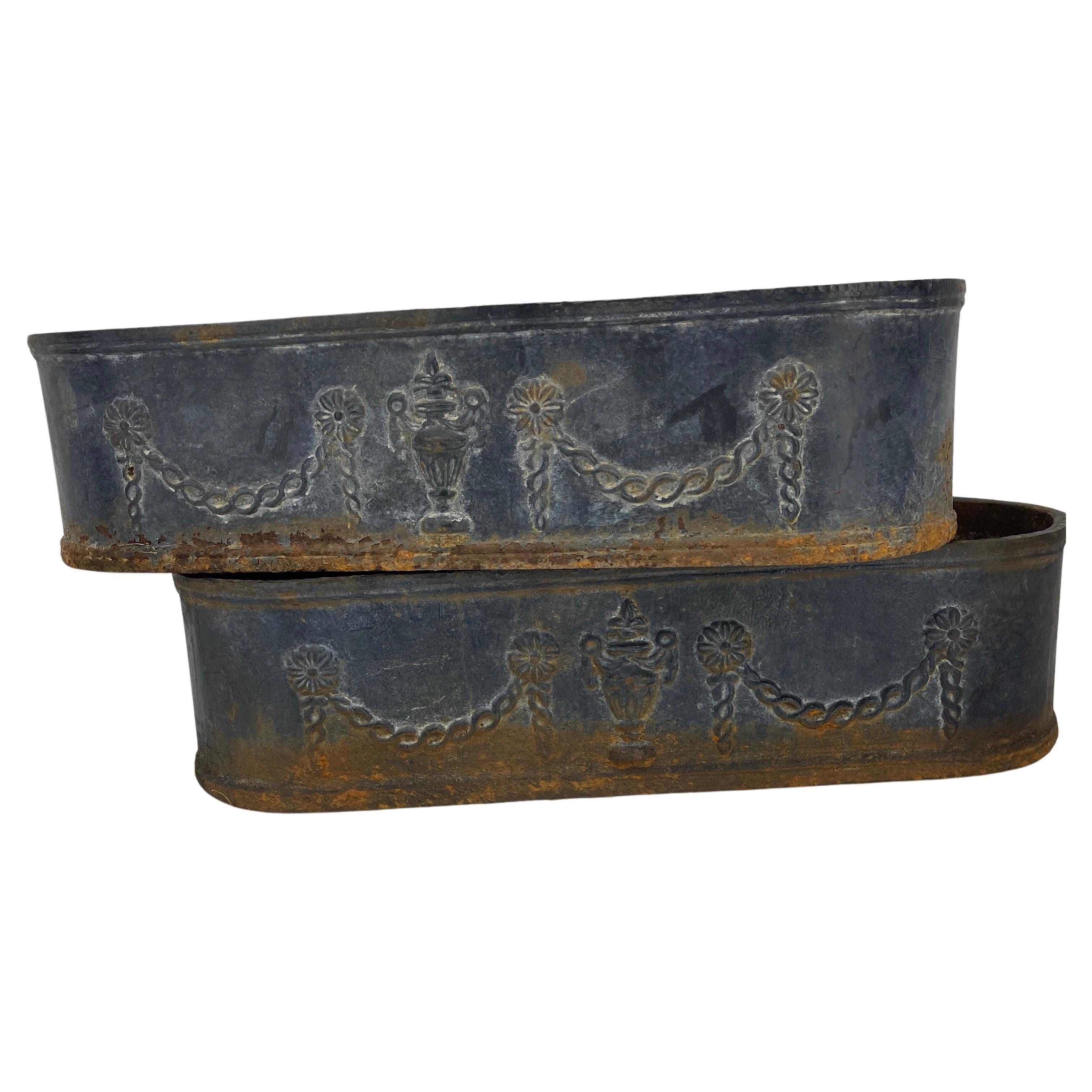Pair of Swedish Louis Seize Cast Iron Blue Oval Planters, 19th Century For Sale 6