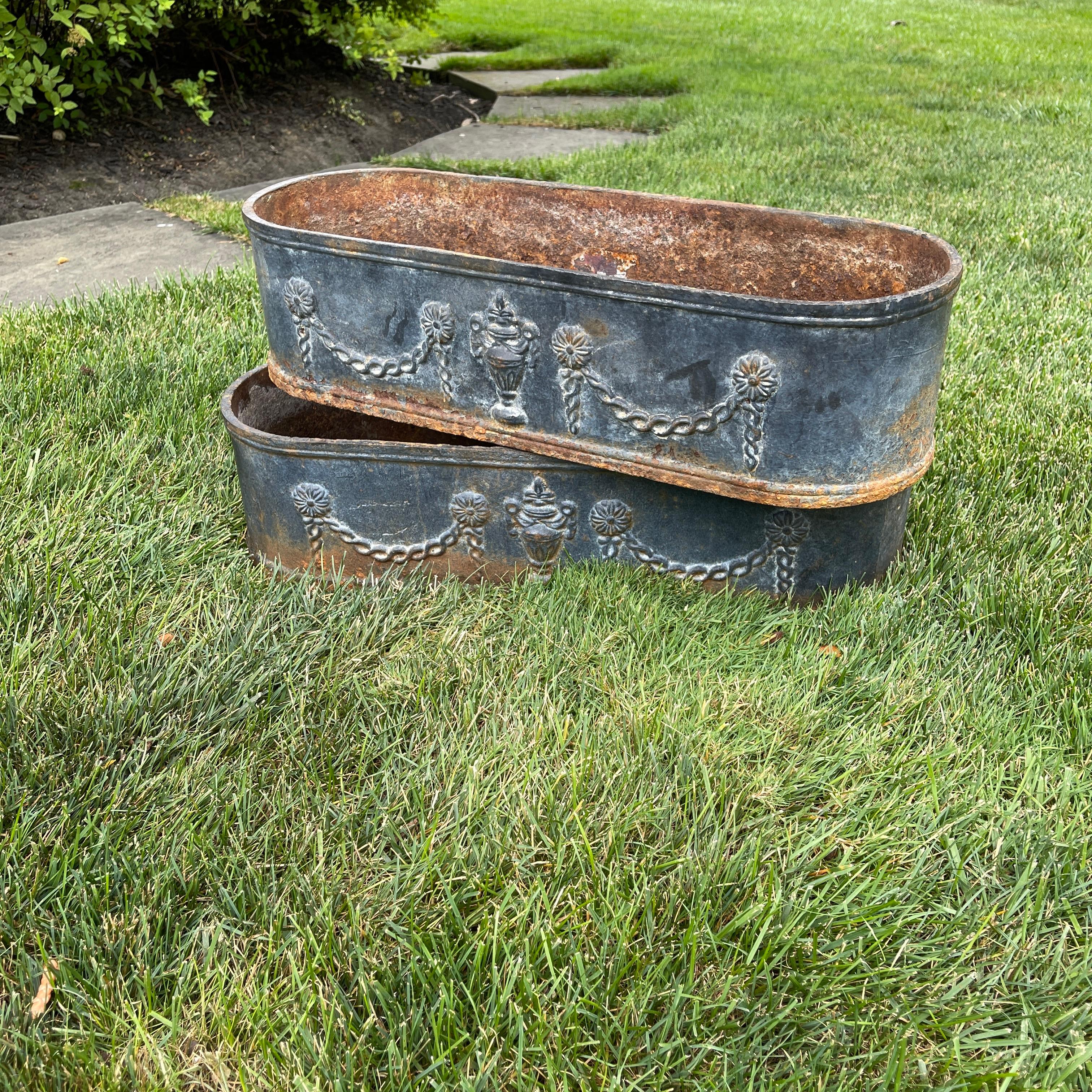 Pair of Swedish Louis Seize Cast Iron Blue Oval Planters, 19th Century For Sale 12