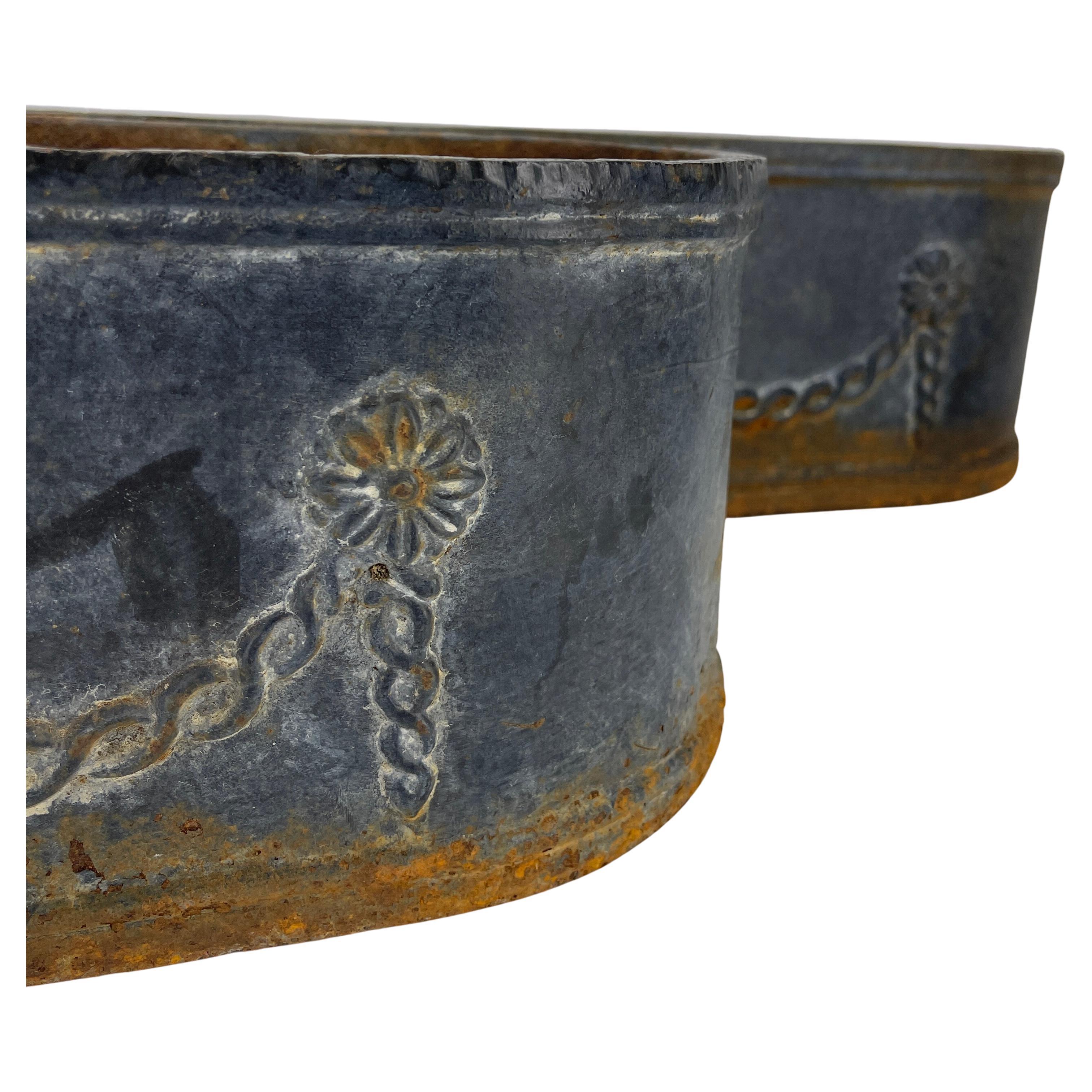 Pair of Swedish Louis Seize Cast Iron Blue Oval Planters, 19th Century For Sale 3