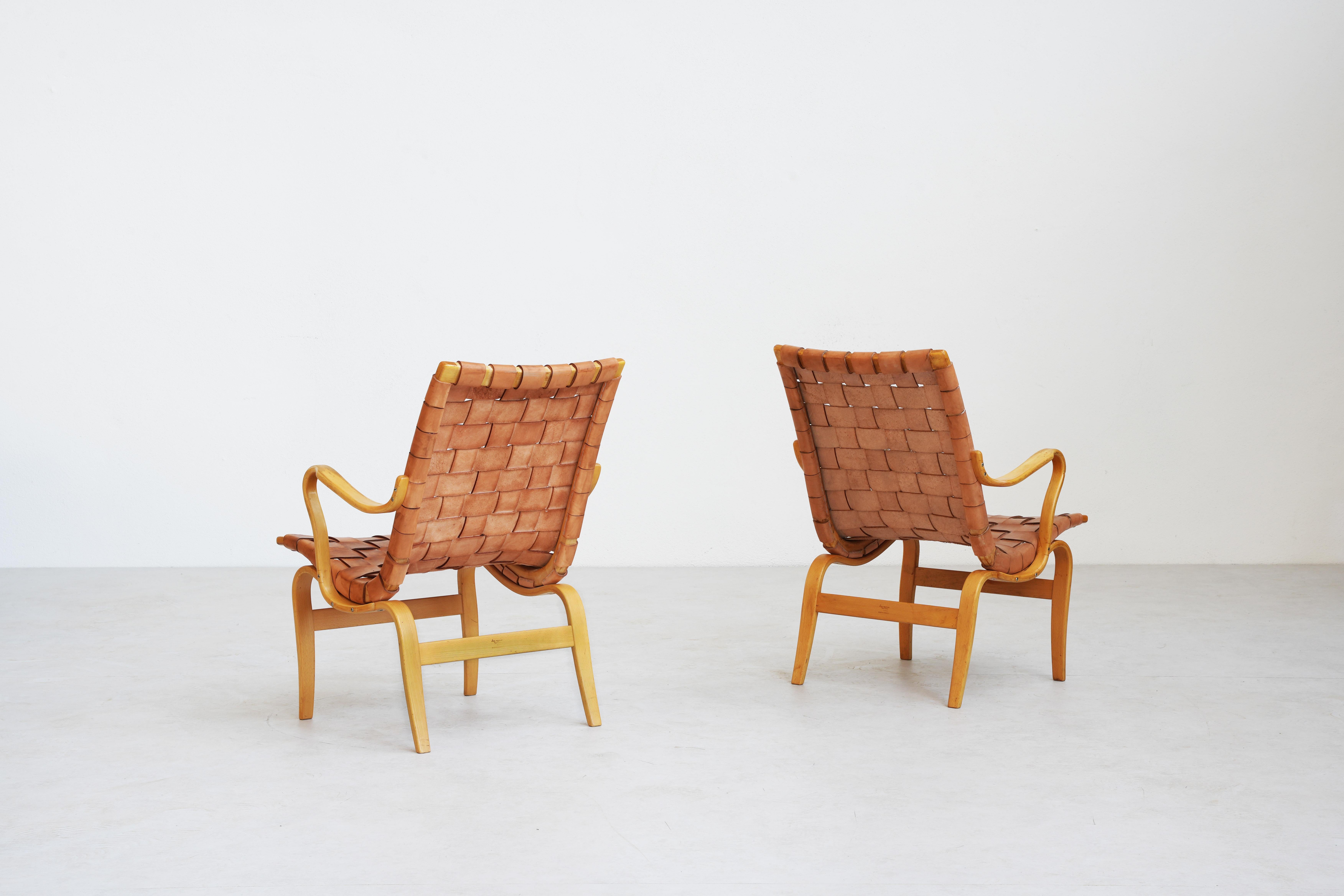 Pair of Swedish Lounge Chairs Mod. Eva by Bruno Mathsson, 1960ies Sweden In Good Condition For Sale In Berlin, DE