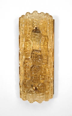 Coppia di lampade da parete in vetro ambrato con coccodrillo di Orrefors, svedese, di Nils Landberg