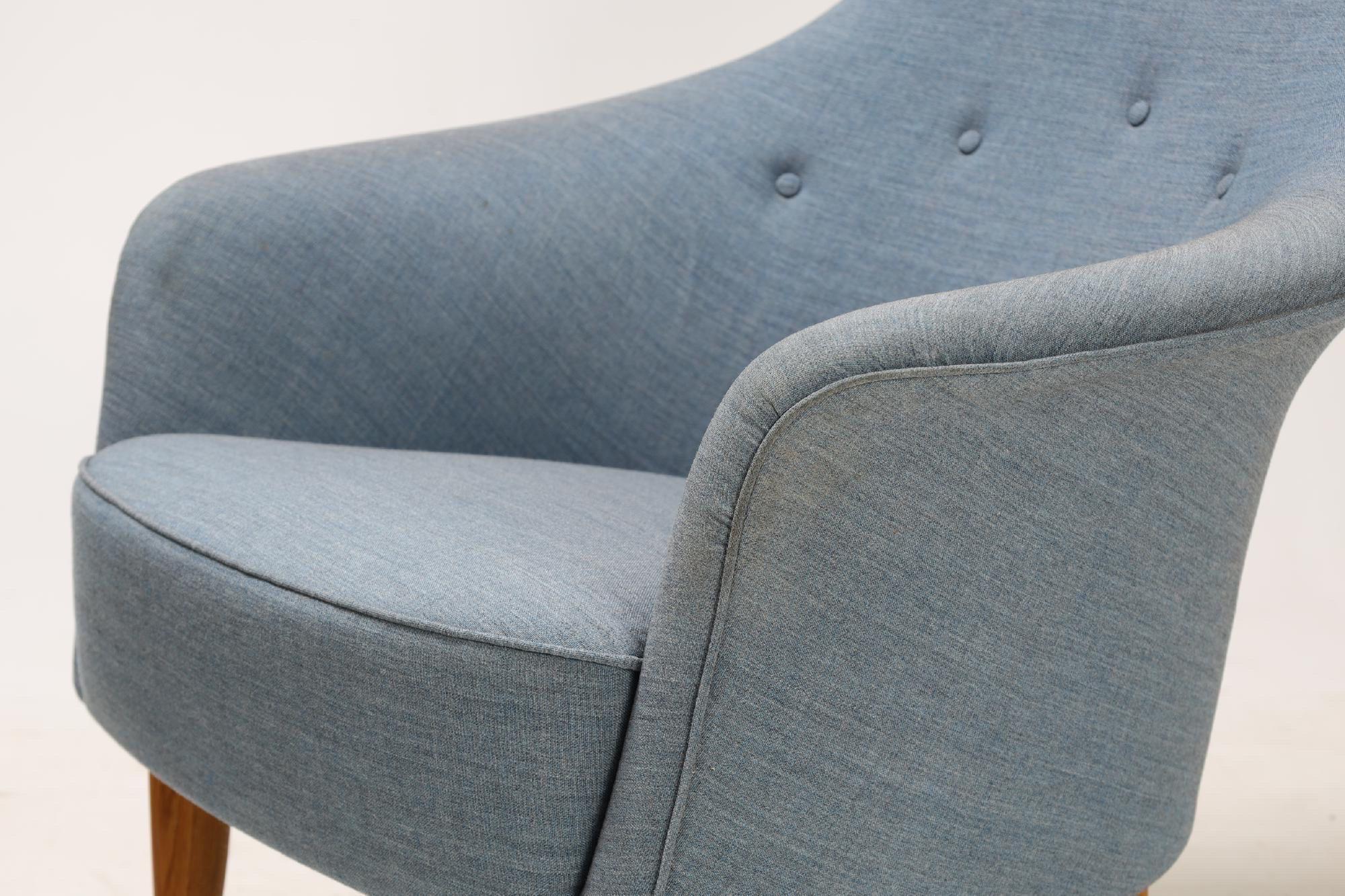 Wool Pair of Swedish Mid Century Lounge Chairs „EVA“ by Kjerstin H. Hörlin, 1960 For Sale