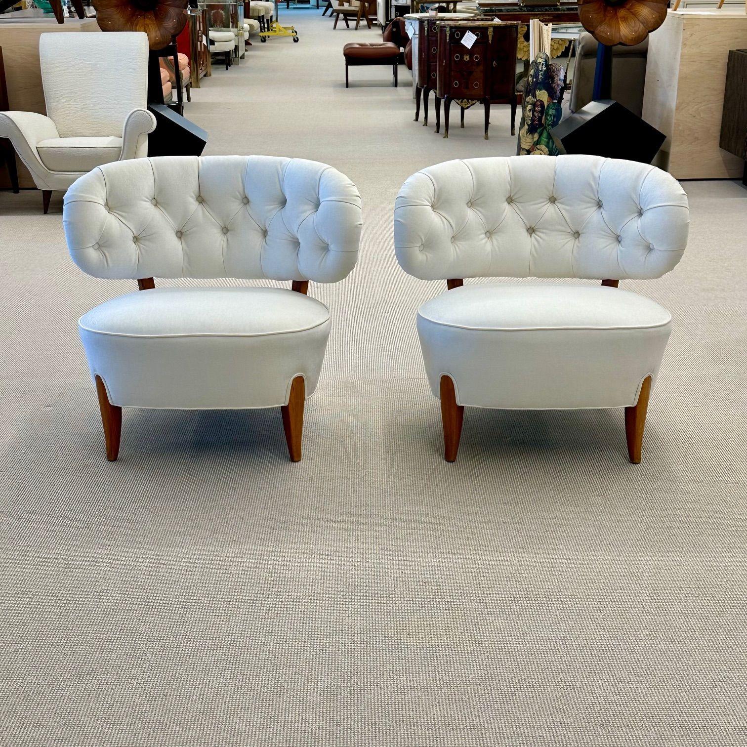 Otto Schulz, Mid-Century Lounge Chairs, White Velvet, Beech, Sweden, 1940s For Sale 12
