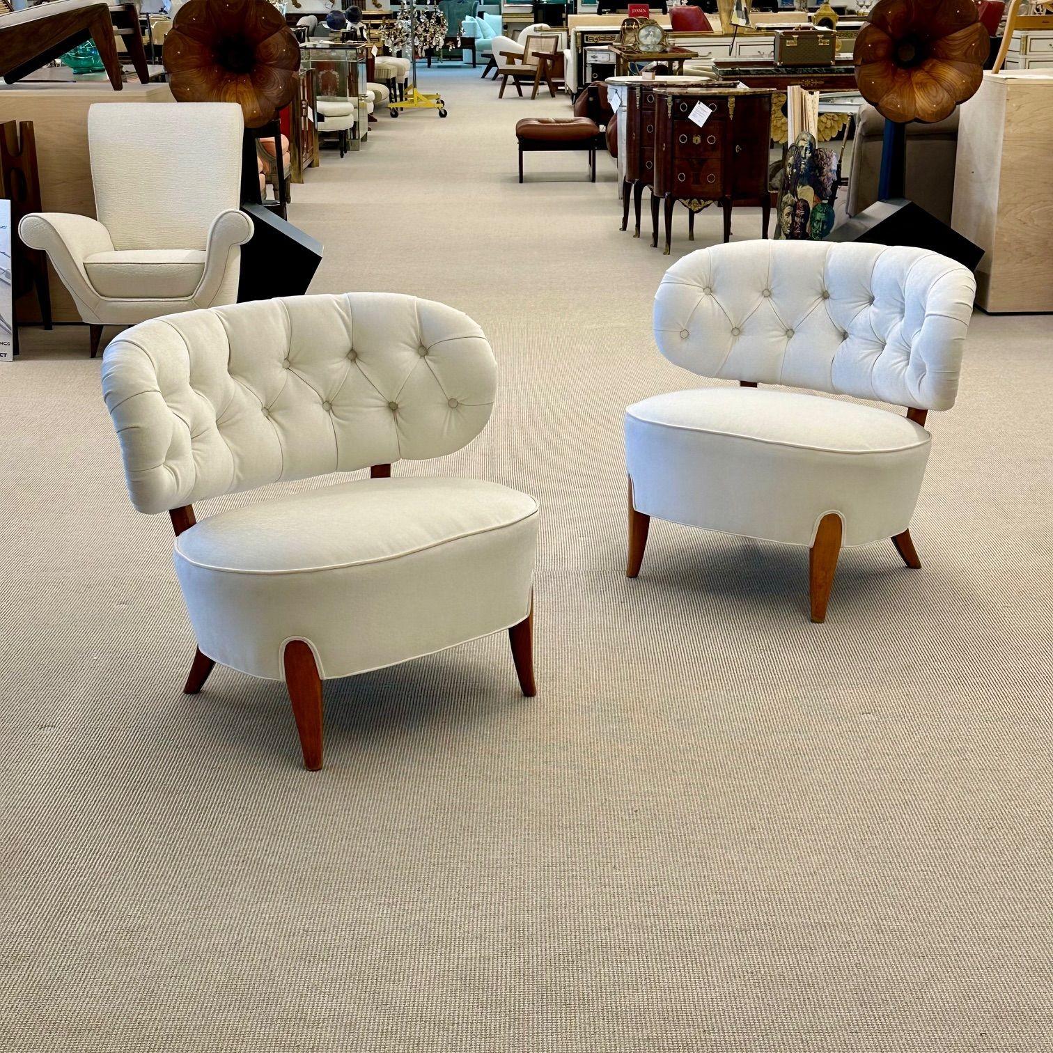 Otto Schulz, Mid-Century Lounge Chairs, White Velvet, Beech, Sweden, 1940s In Good Condition In Stamford, CT