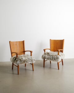 Pair of Swedish Mid Century Modern Wooden Armchairs in Pine & Sheepskin, 1940s