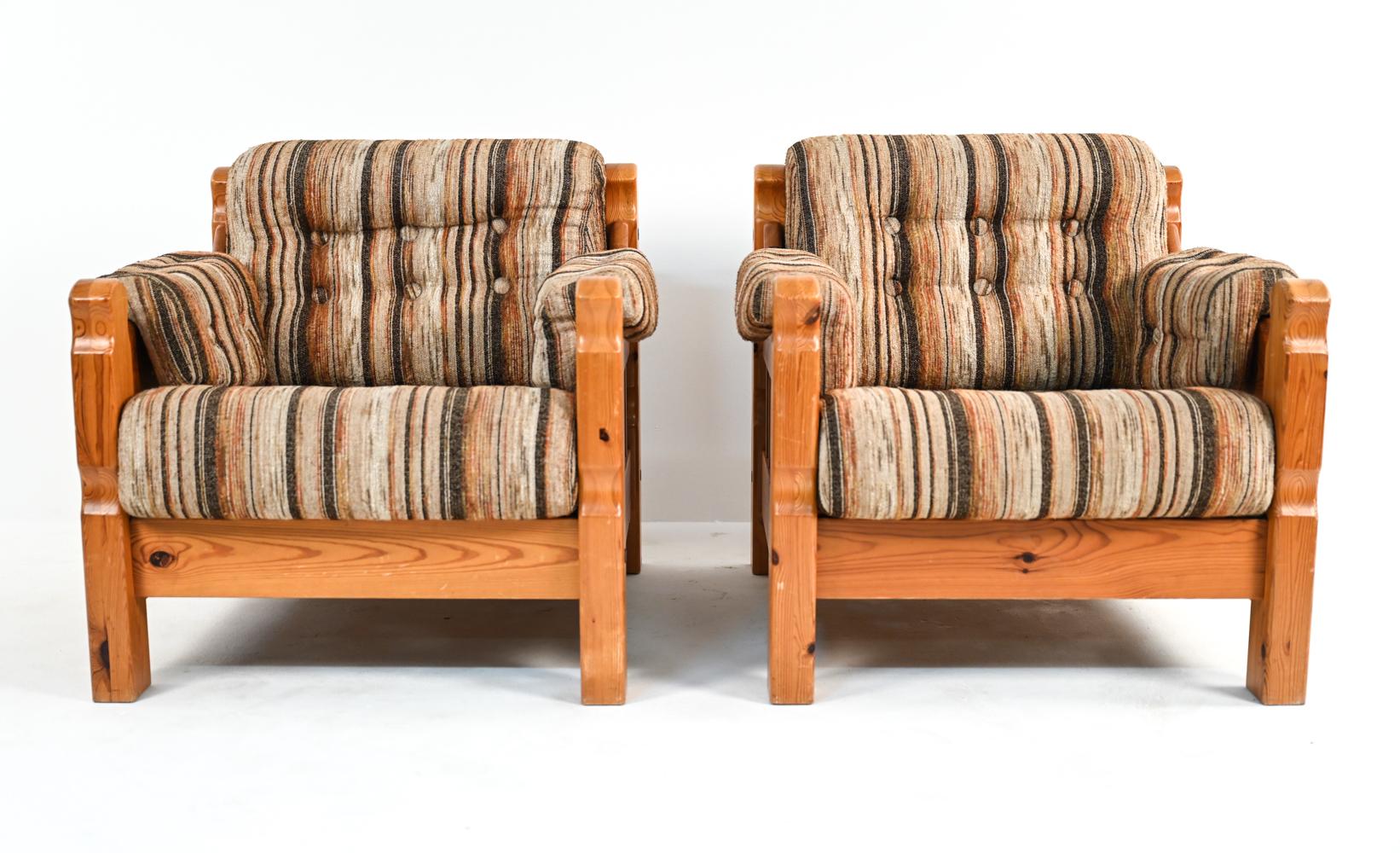 Scandinavian Modern Pair of Swedish Mid-Century Pine Lounge Chairs