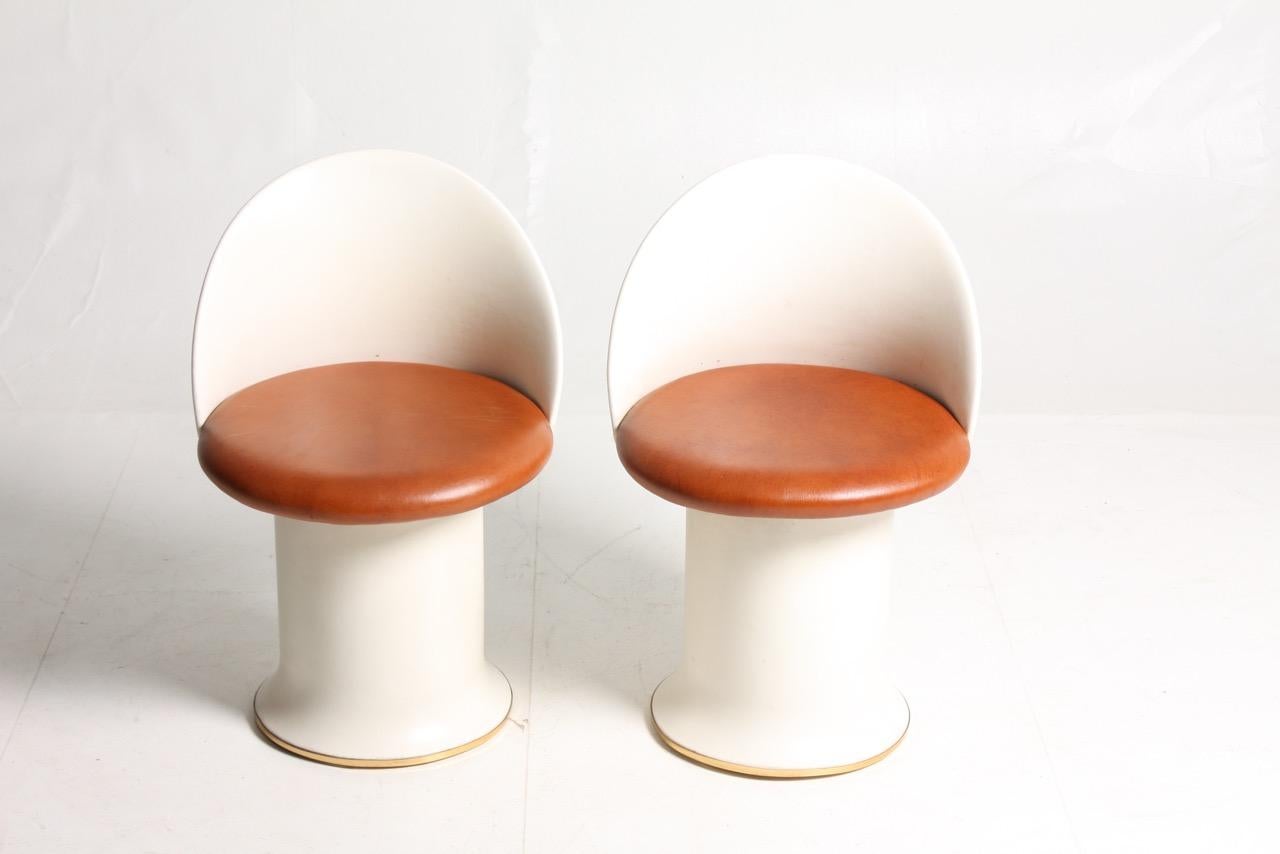 Pair of Swedish Midcentury Stools Designed by Halvdan Petterson In Good Condition In Lejre, DK