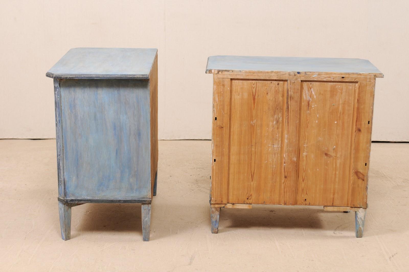 Pair of Swedish Midcentury Painted Wood Three-Drawer Chests in Soft Blue Finish 5
