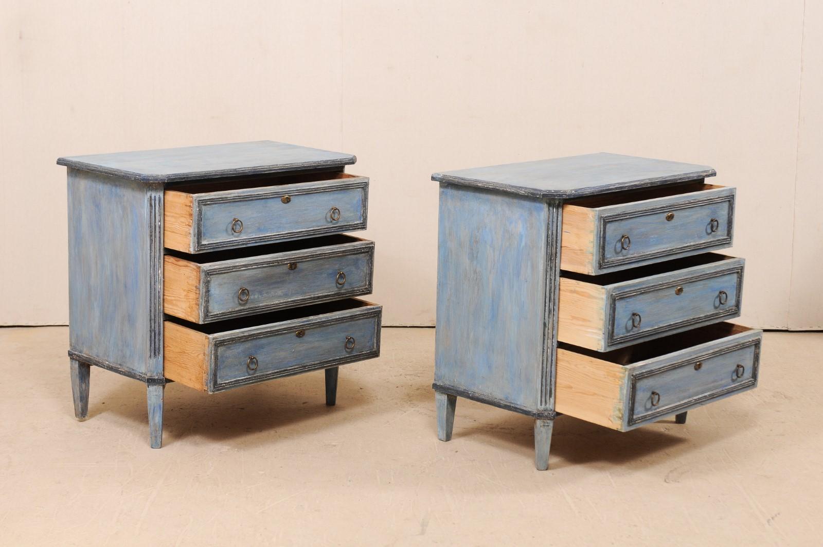 Pair of Swedish Midcentury Painted Wood Three-Drawer Chests in Soft Blue Finish 2