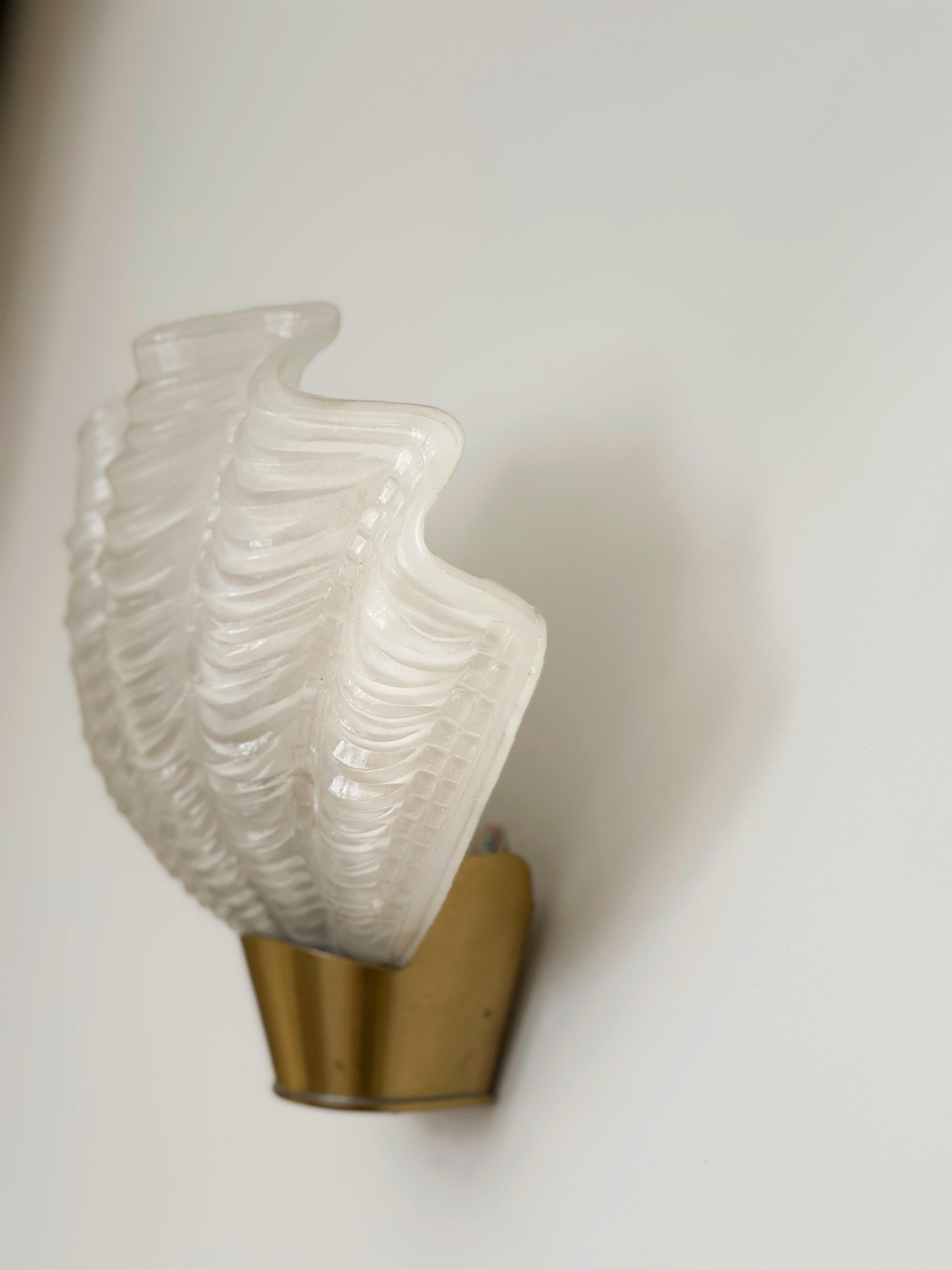 Mid-Century moderno Pair of Swedish Midcentury Shell Formed Wall Lamps 