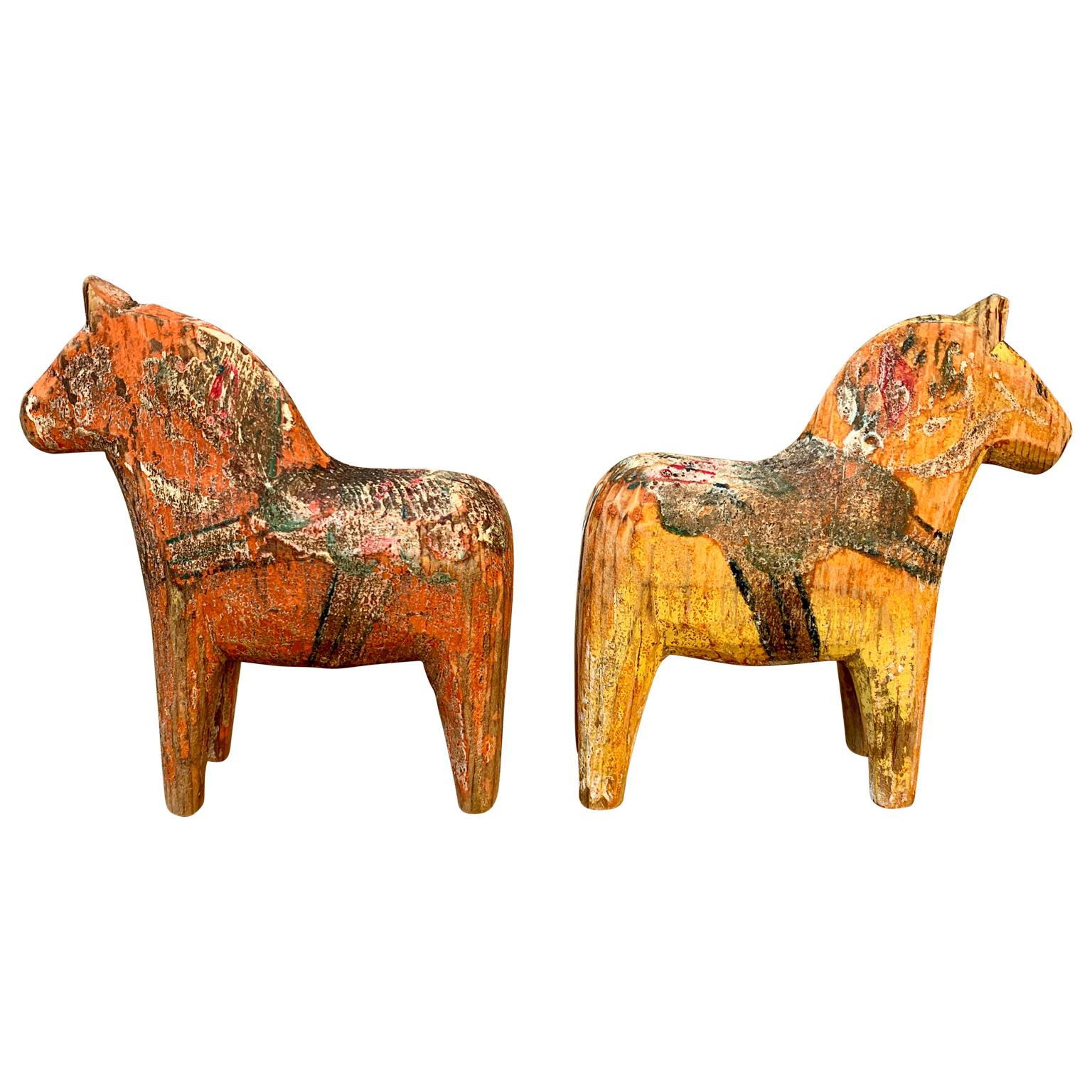 20th Century Pair of Swedish Miniature Folk Art Dala Horses, Early 19th Century