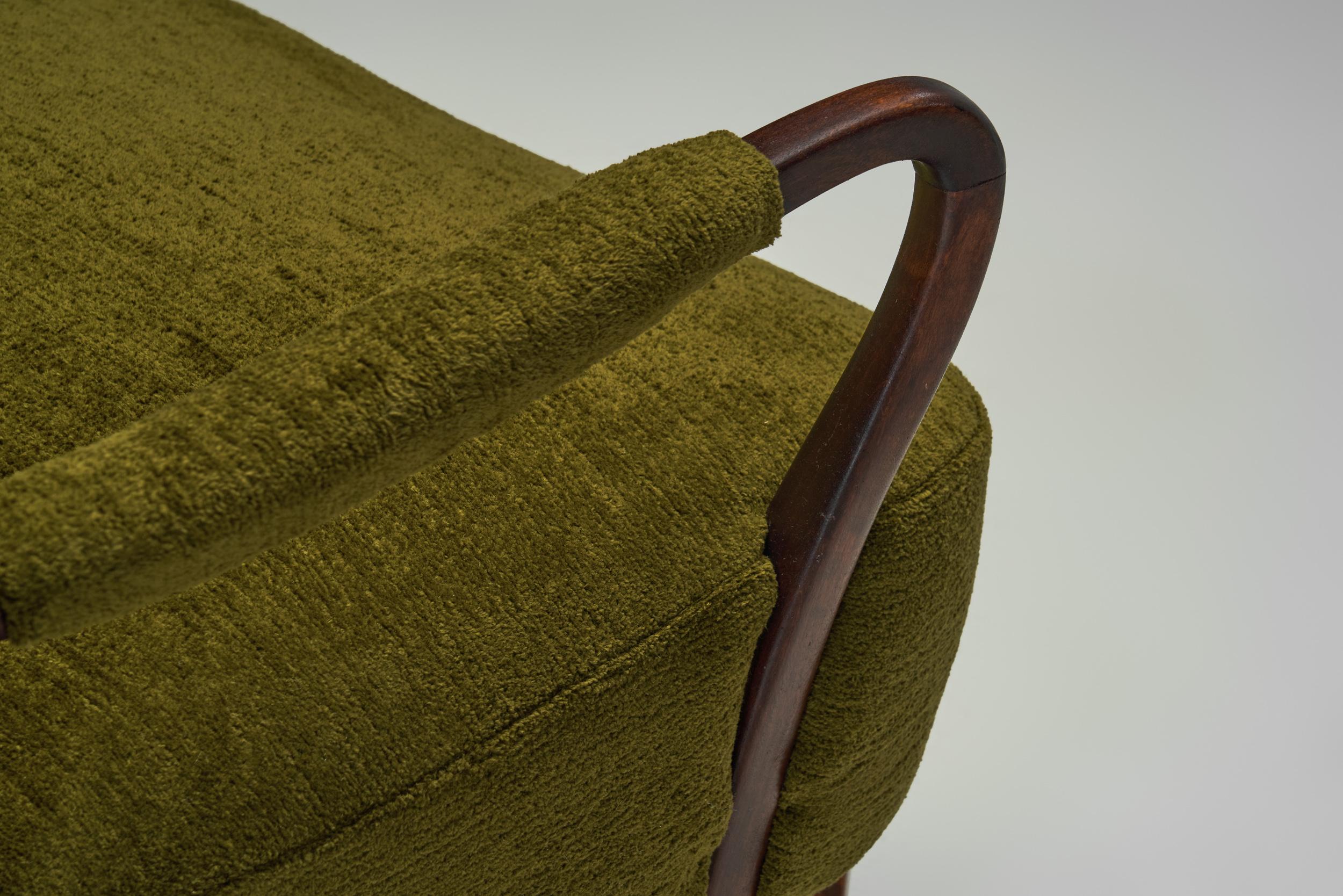 Coppia di poltrone moderne svedesi con tappezzeria verde, Svezia, 1940 ca. in vendita 8