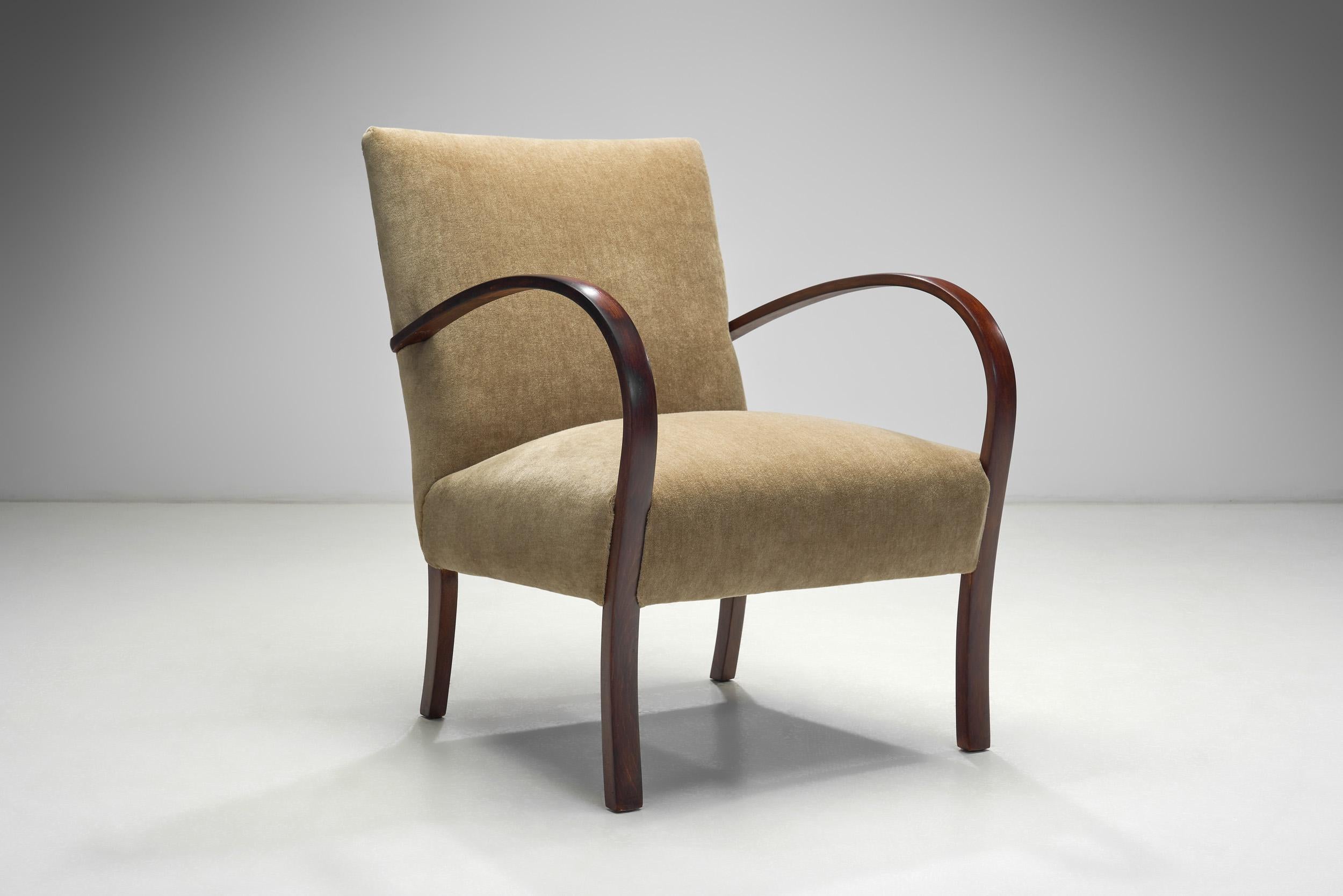 Coppia di poltrone moderne svedesi in beeche, Svezia, circa anni '40 in vendita 7