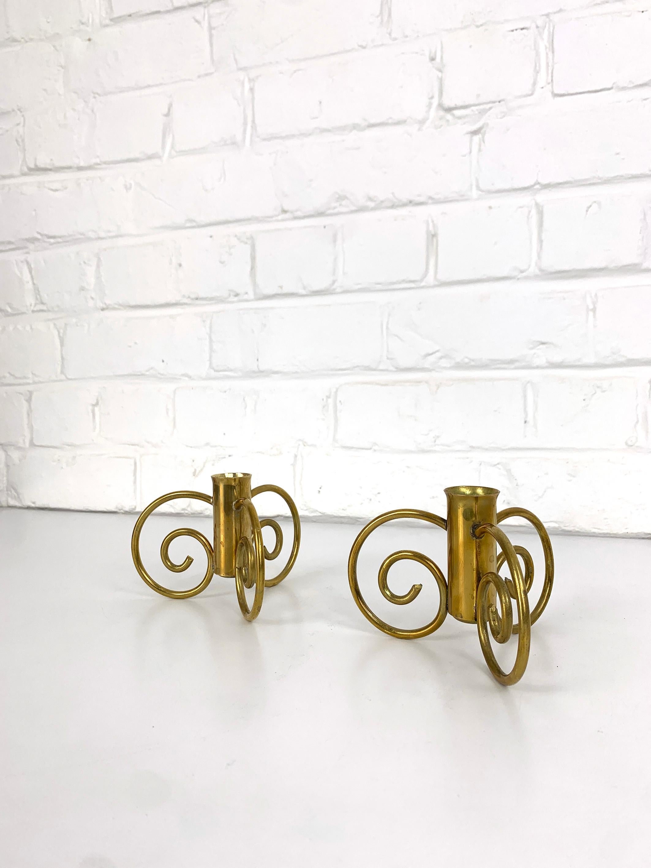 Scandinavian Modern Pair of Swedish Modern Brass candle-sticks Lars Holmström for Svenskt Tenn, 1950 For Sale