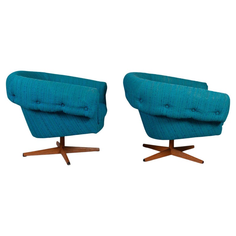 Pair of Swedish Modern Swivel Chairs in Original Blue Wool For Sale
