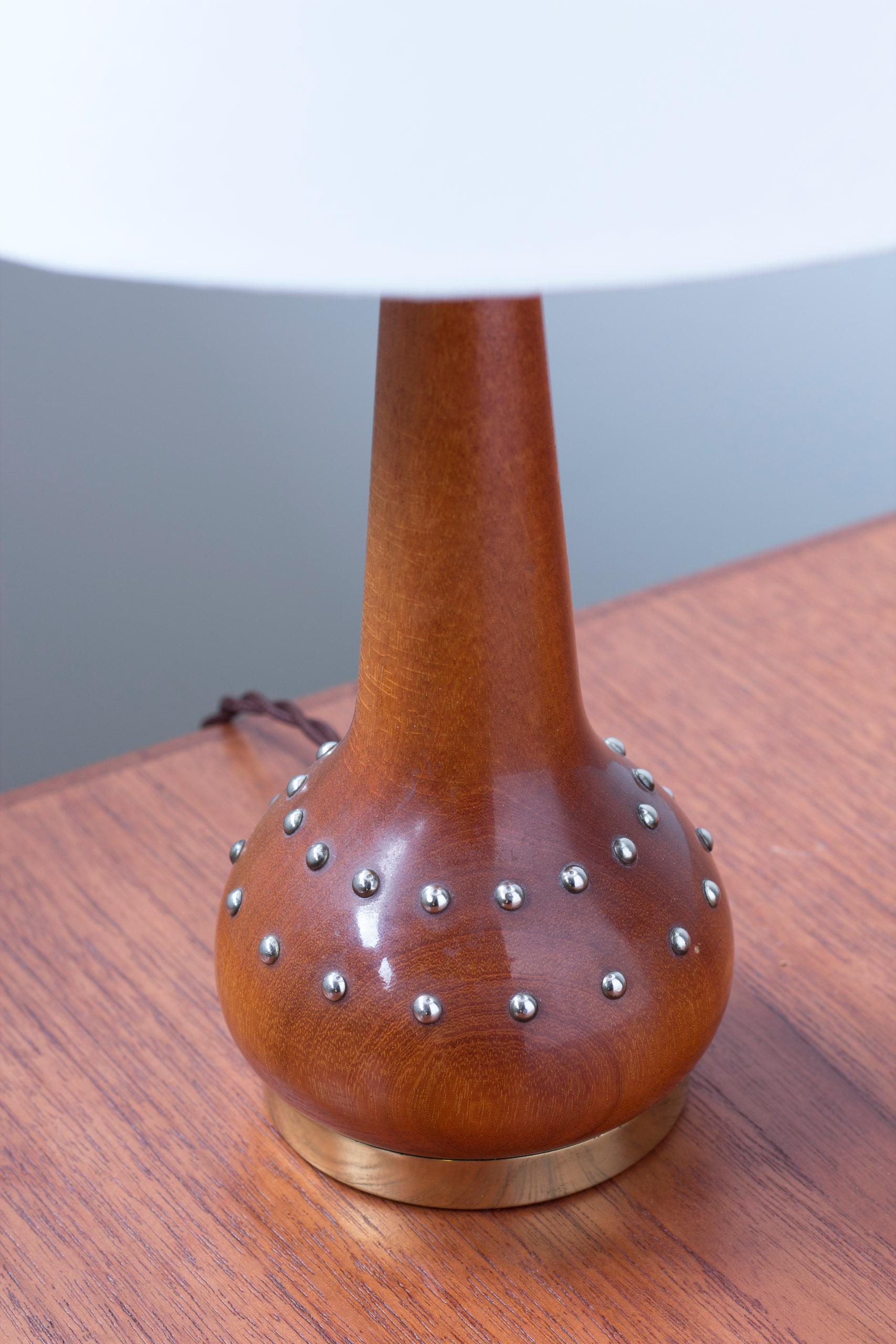 Pair of Swedish modern table lamps in the style of Otto Schulz and BOET, 1940s In condizioni buone in vendita a Hägersten, SE