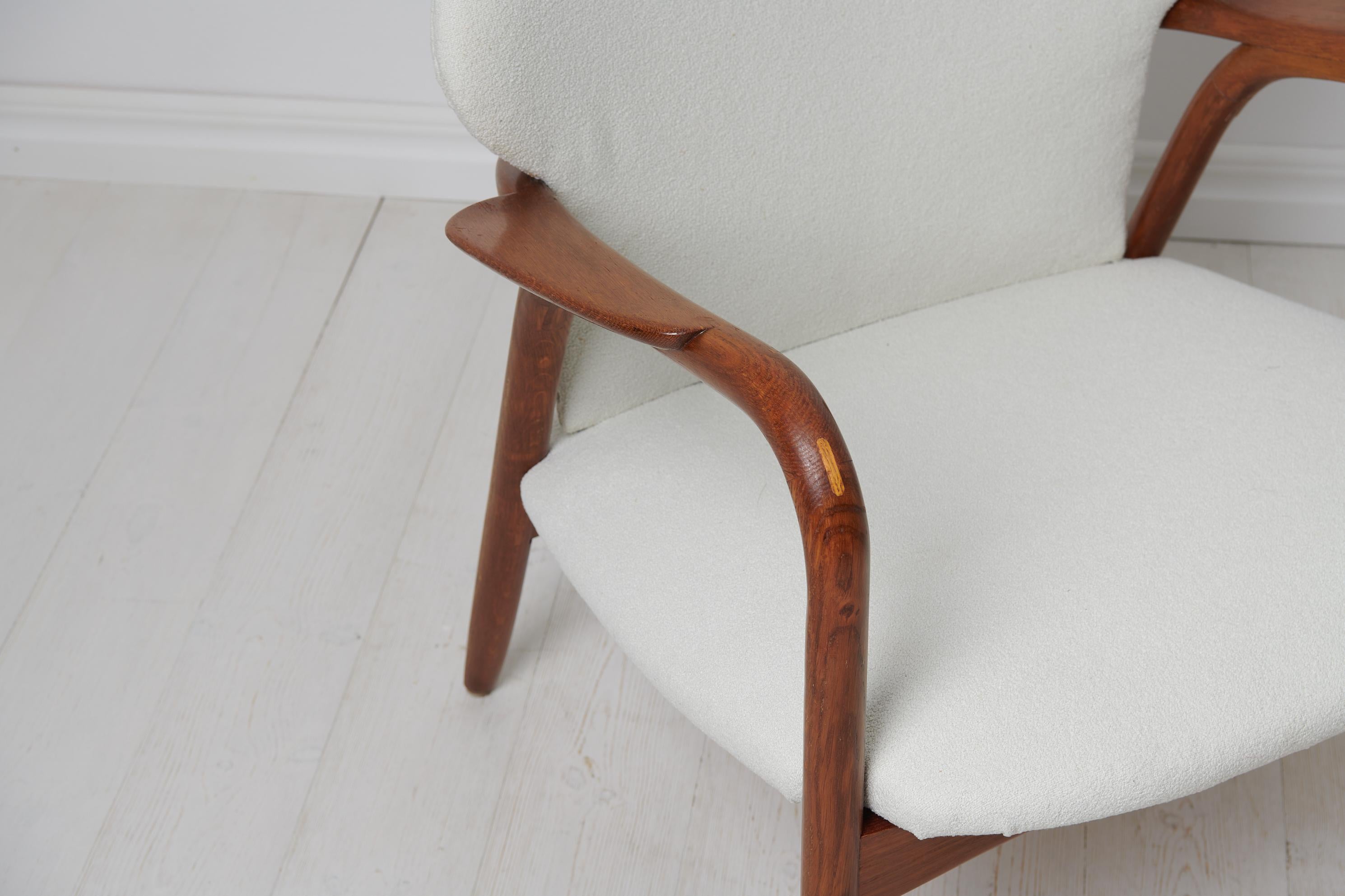 Pair of Swedish Modern Upholstered White Armchairs For Sale 1
