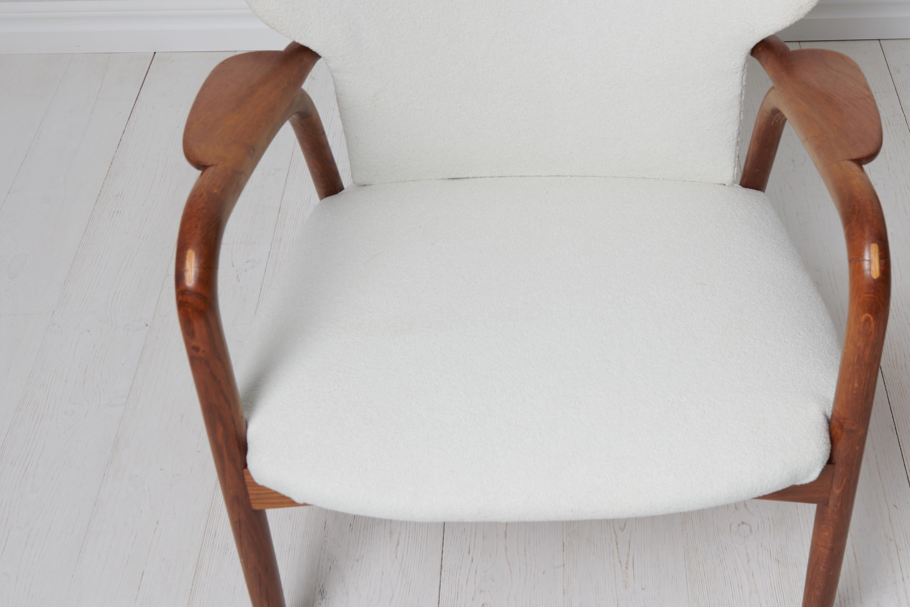 Pair of Swedish Modern Upholstered White Armchairs For Sale 2