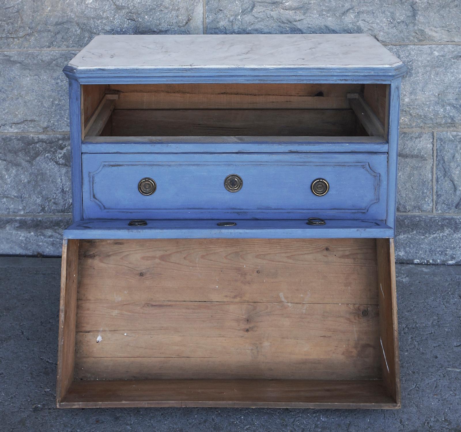 19th Century Pair of Swedish Neoclassical Chests in Blue Paint
