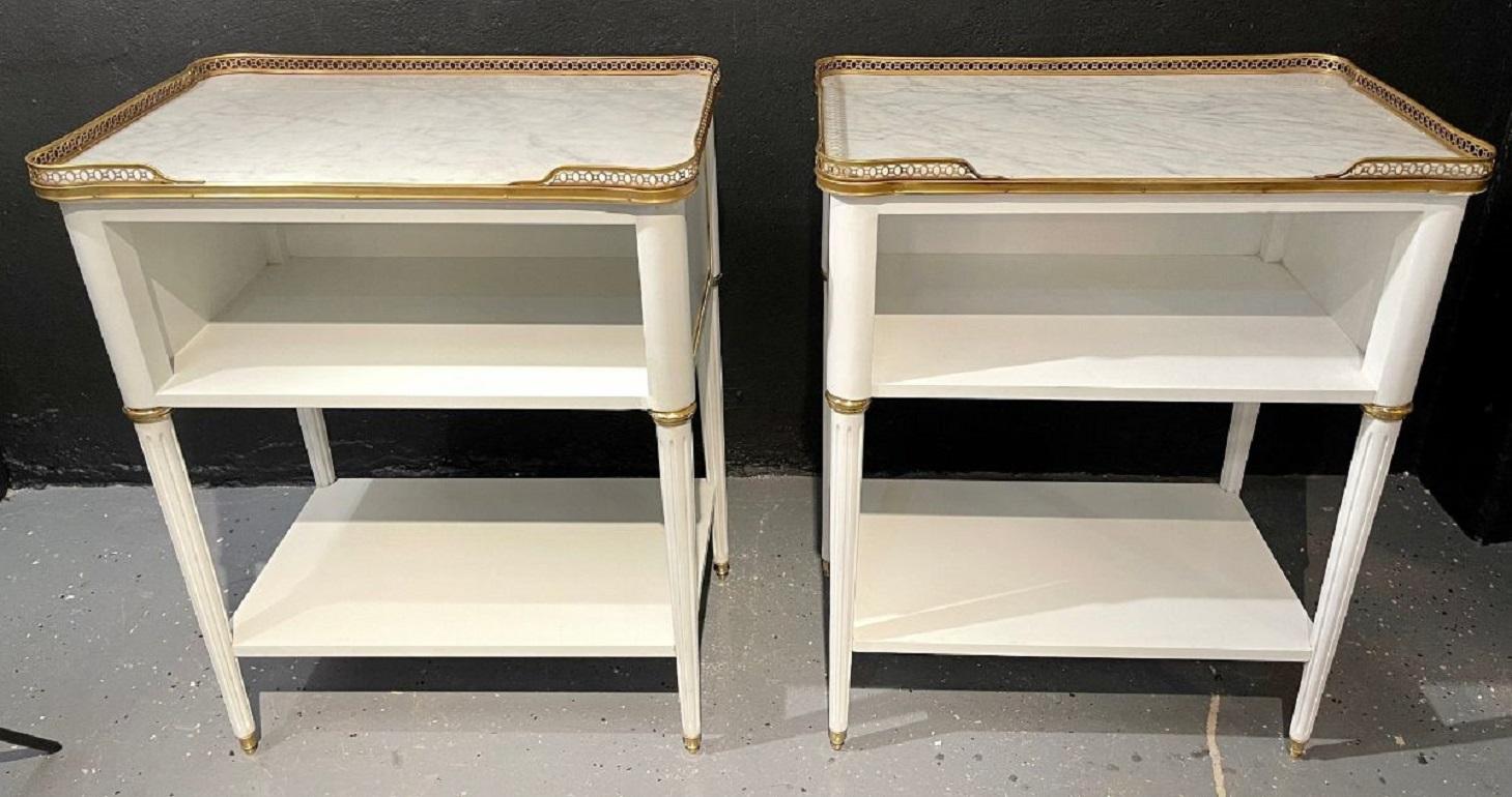 Hollywood Regency Pair of Swedish Neoclassical Open Nightstands or End Tables Manner Jansen For Sale