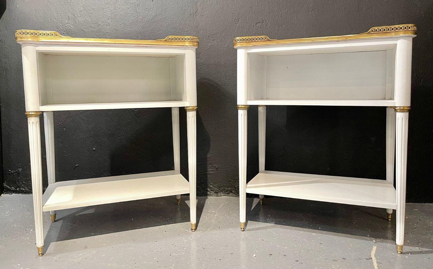 Pair of Swedish Neoclassical Open Nightstands or End Tables Manner Jansen In Good Condition For Sale In Stamford, CT