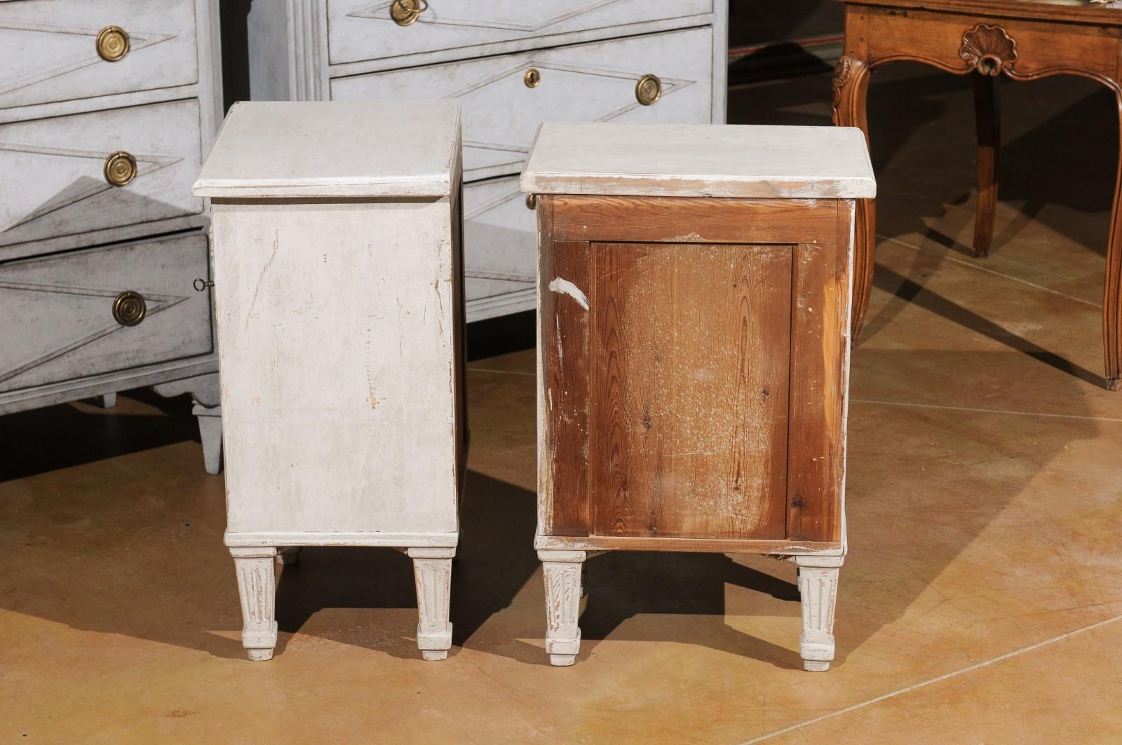 Pair of Swedish Neoclassical Style Painted Nightstand Cabinets with Single Door 2