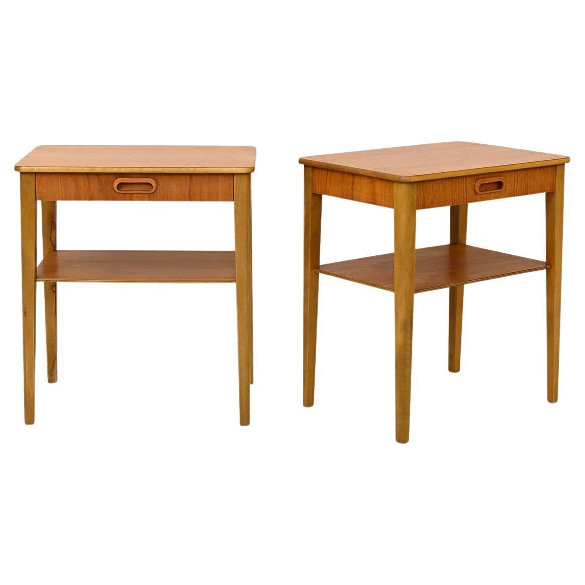 Pair of Pine Nightstands at 1stDibs