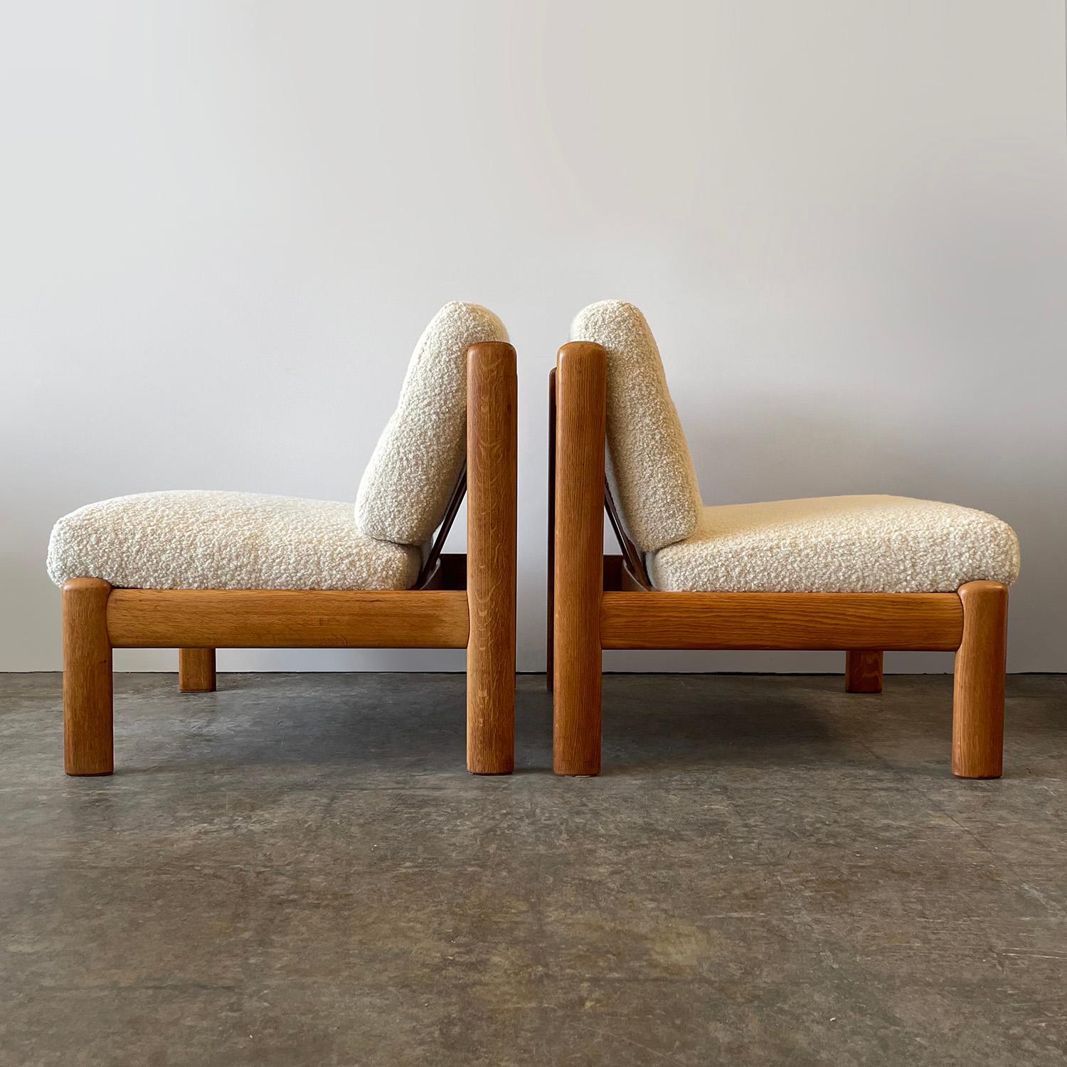 Pair of Swedish Oak Lounge Chairs In Good Condition In Los Angeles, CA