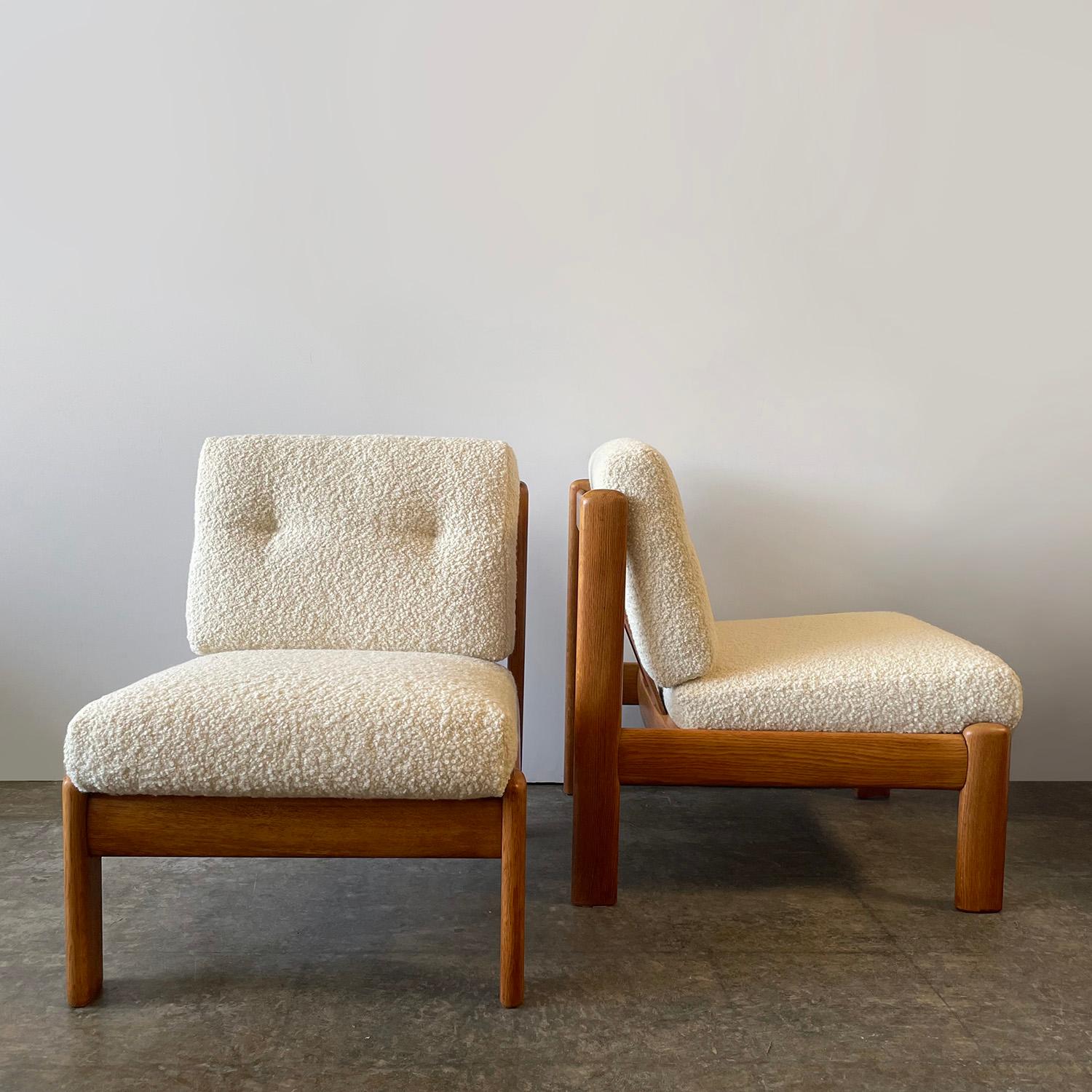 Mid-20th Century Pair of Swedish Oak Lounge Chairs