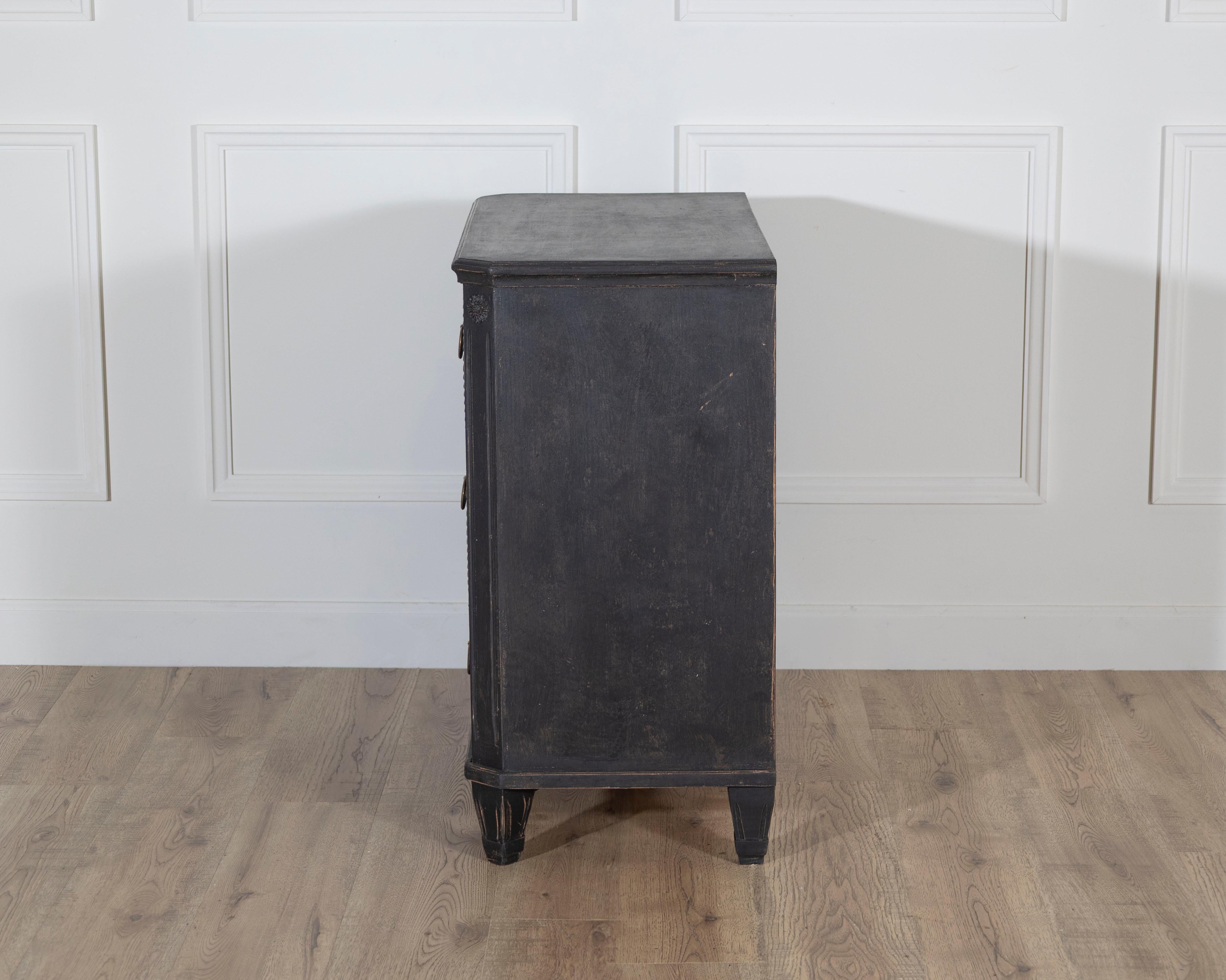 Pair of Swedish Painted Chests of Drawers, Circa 1880 For Sale 6