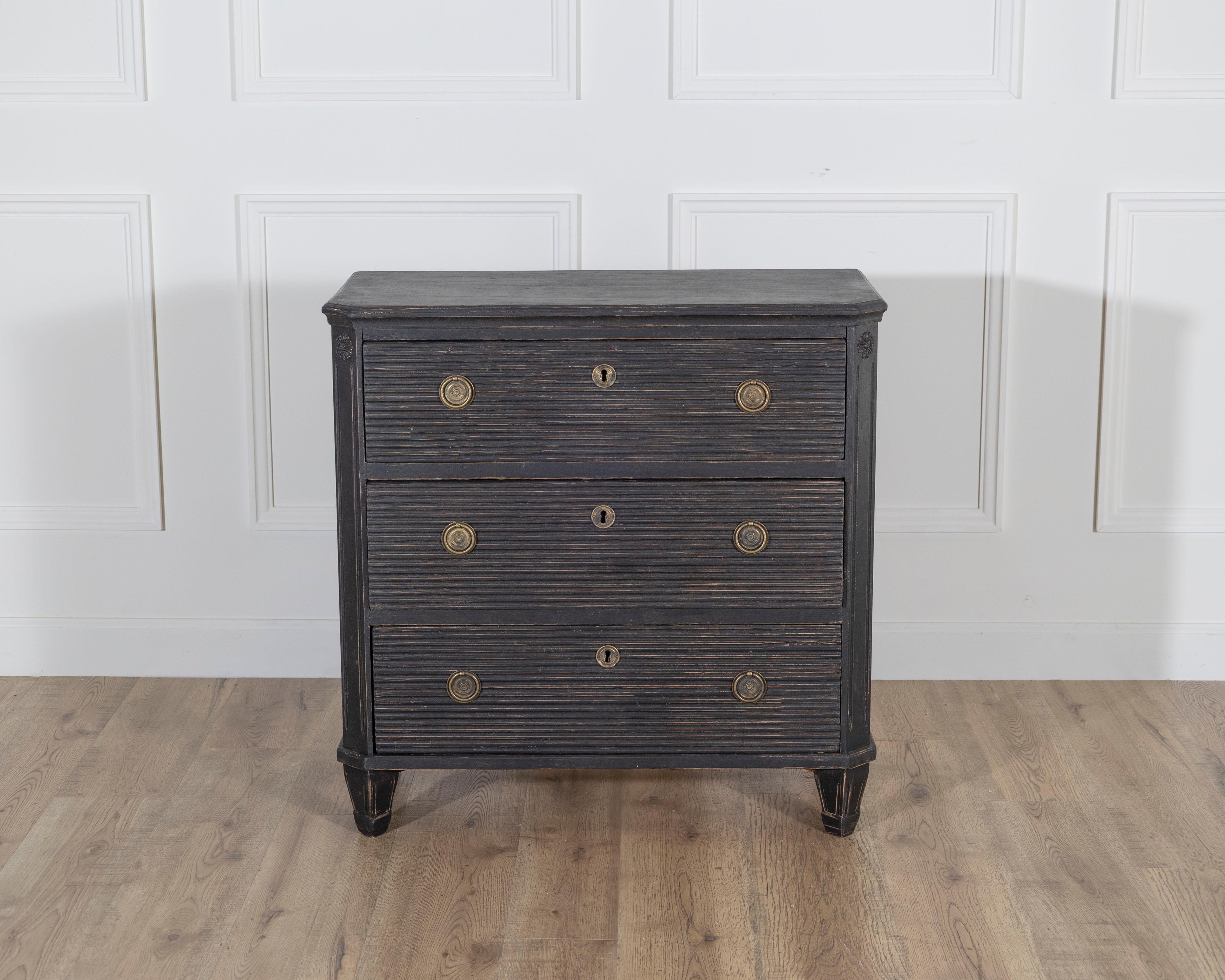 Wood Pair of Swedish Painted Chests of Drawers, Circa 1880 For Sale