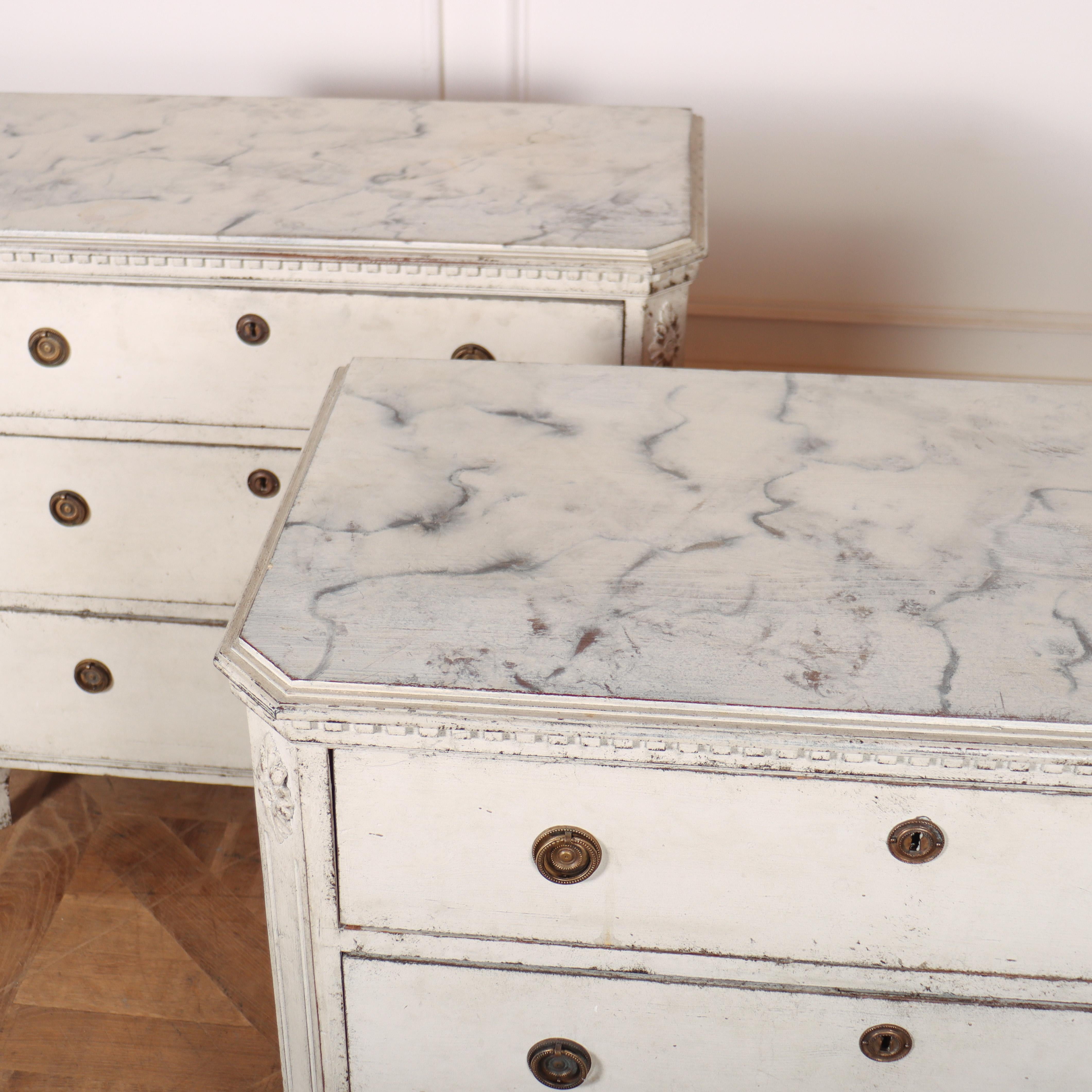 Pine Pair of Swedish Painted Commodes For Sale