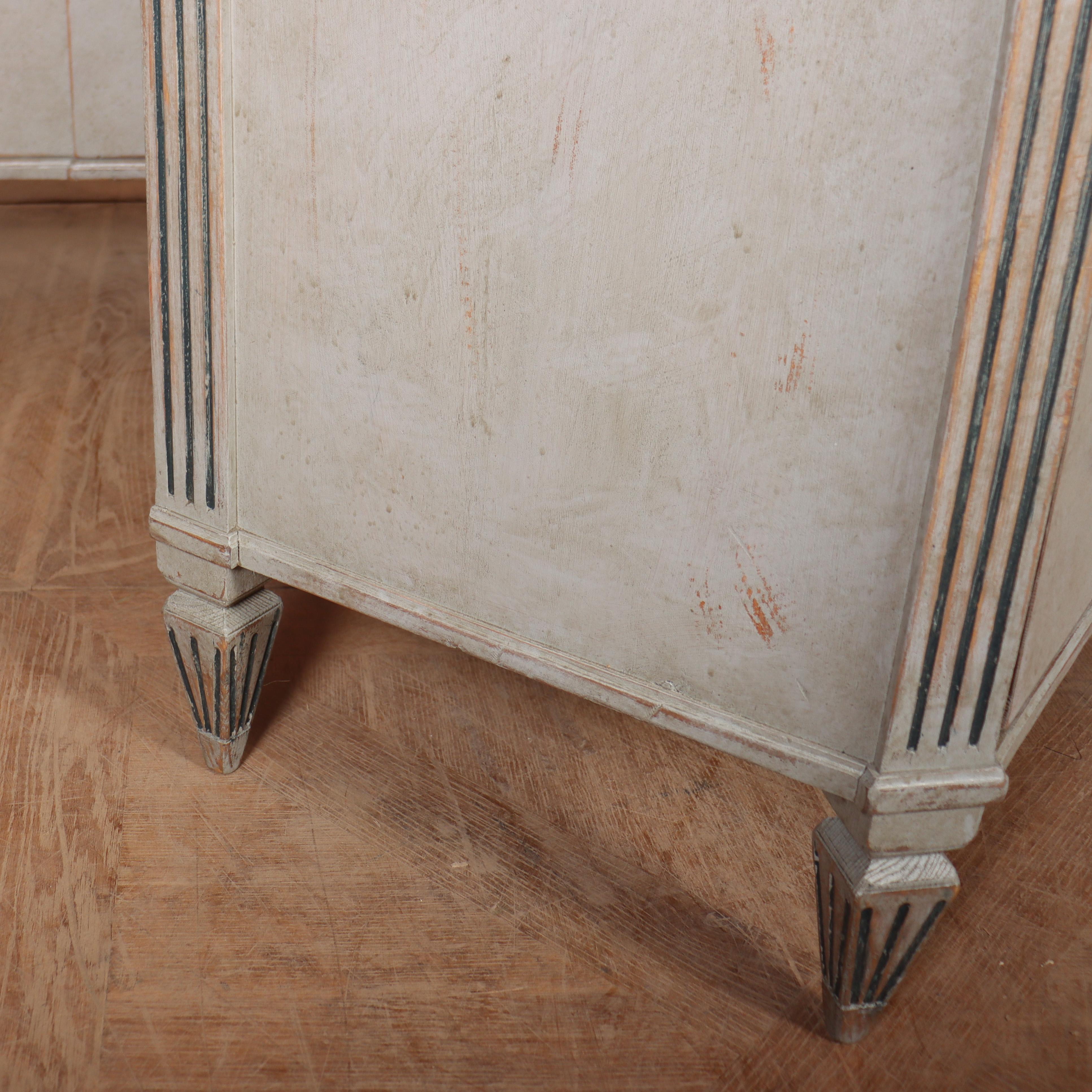Pair of Swedish Painted Commodes 3