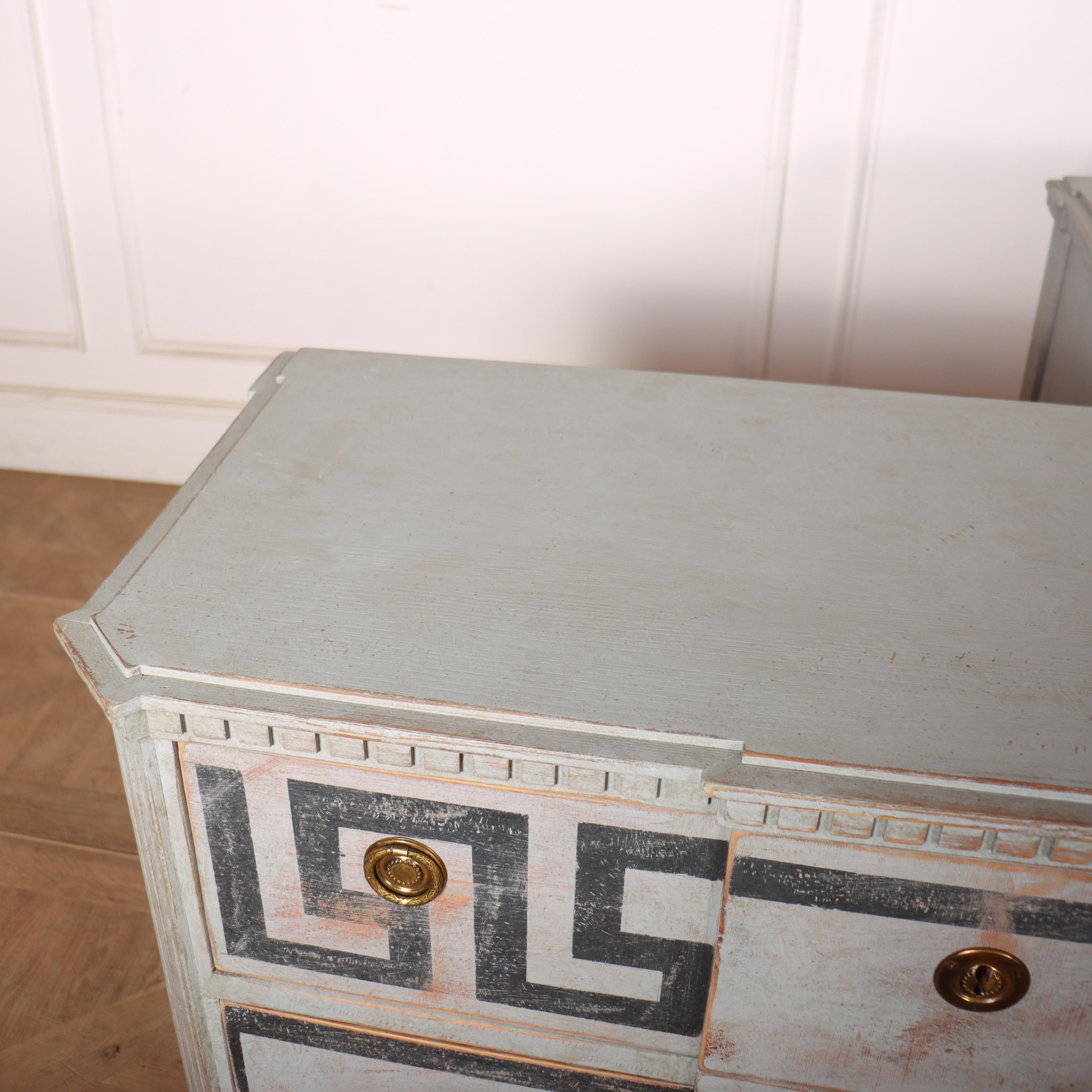 Pair of Swedish Painted Commodes 4