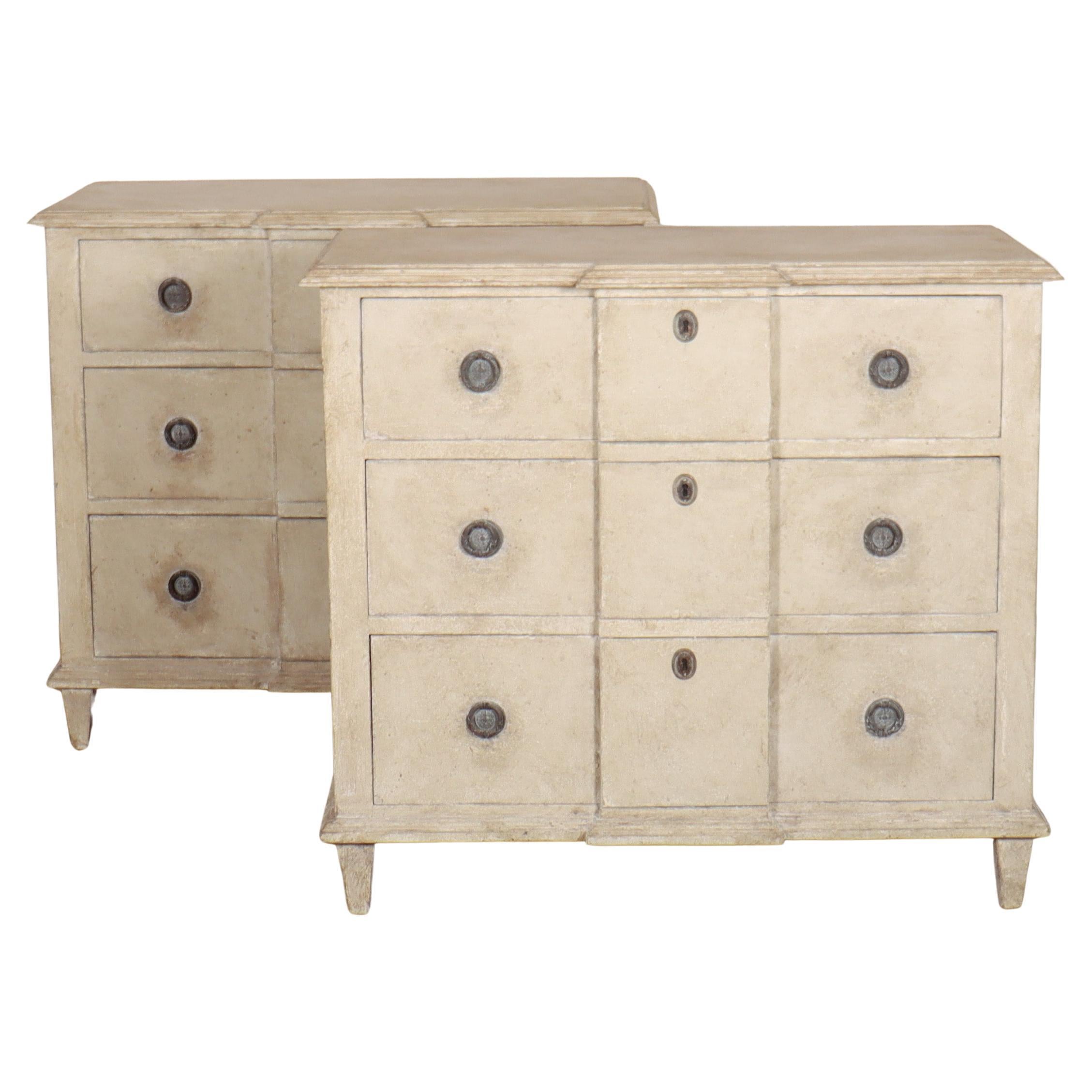 Pair of Swedish Painted Commodes For Sale