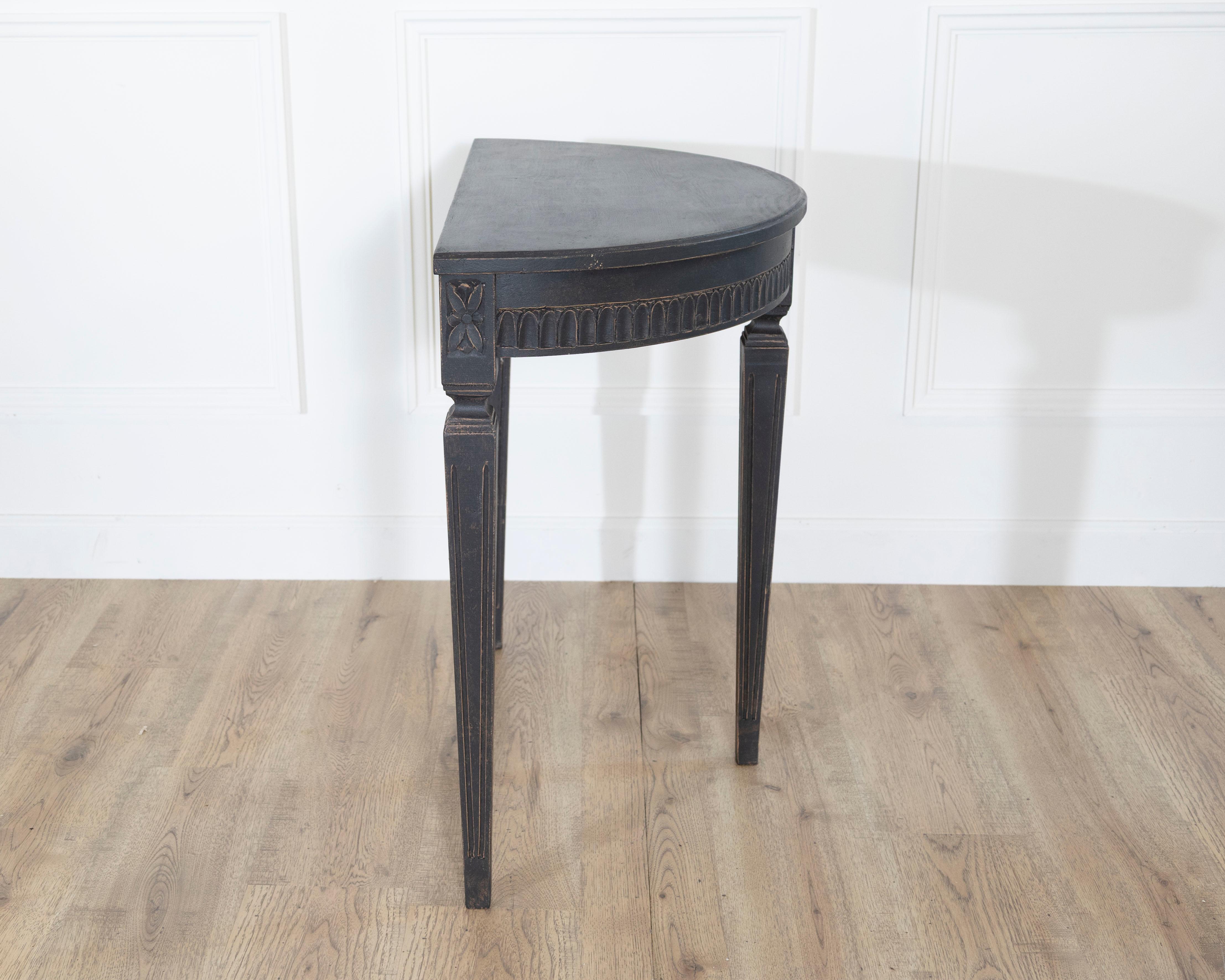 Pair of Swedish Painted Demi-Lune Consoles, ca. 1880 For Sale 3