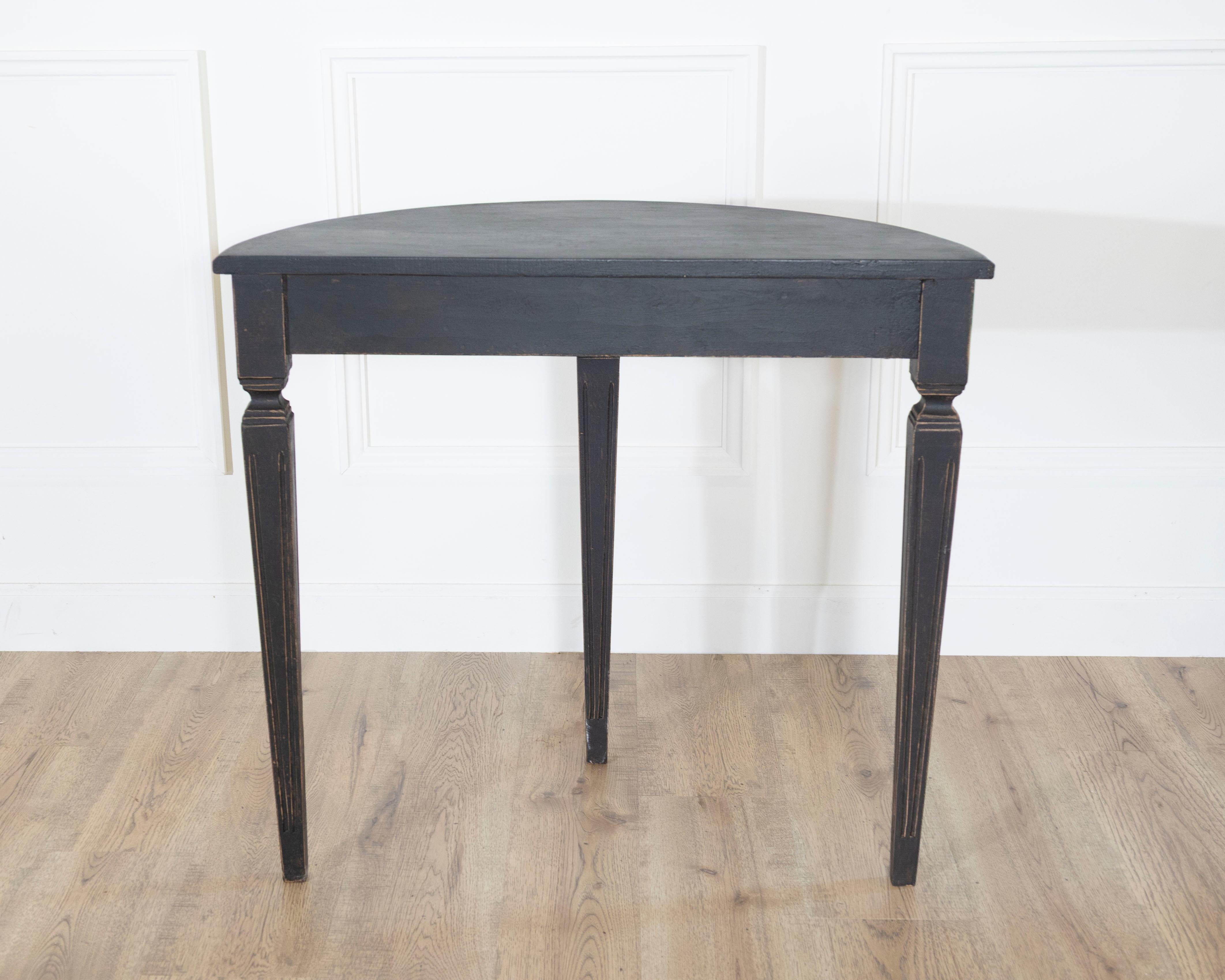 Pair of Swedish Painted Demi-Lune Consoles, ca. 1880 For Sale 4