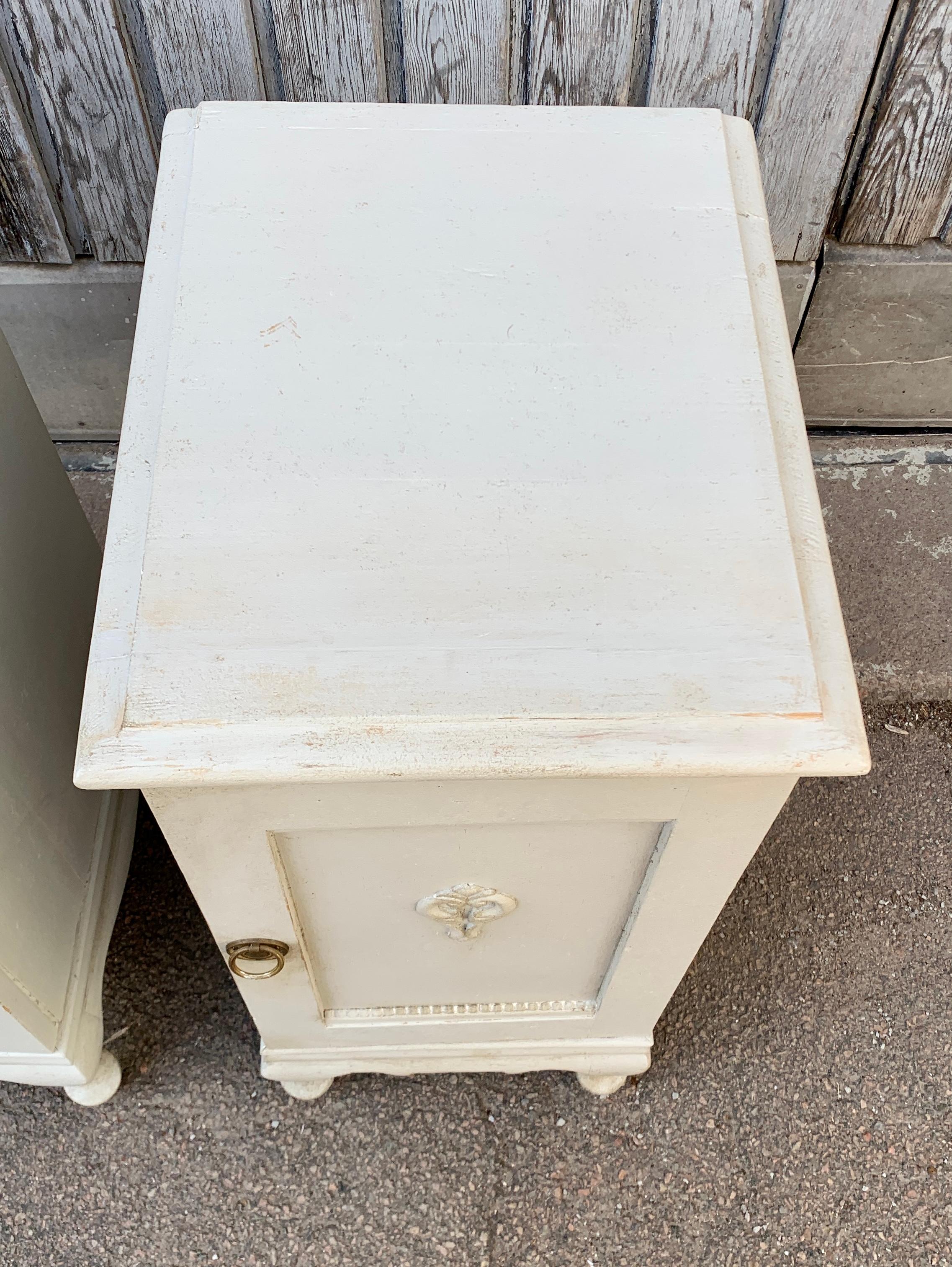 Pair of Swedish Painted Rococo Style Nightstands, Circa 1930's For Sale 3