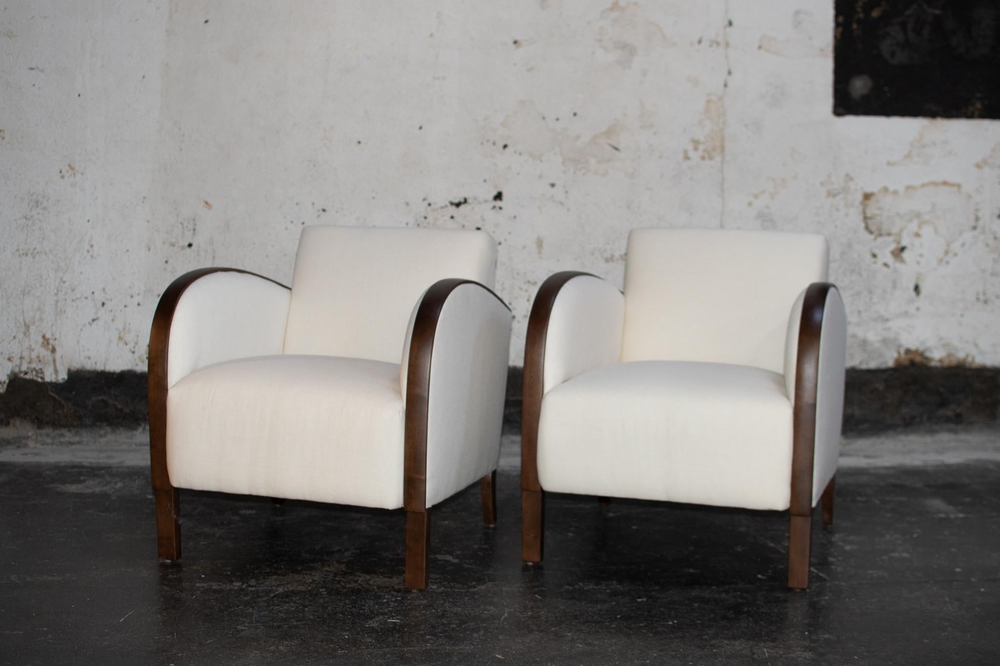 Pair of Swedish Art Deco or Art Moderne club chairs. The petite frame and tub style would fit well in tight spaces. Kalle Anka roughly translates to duck bill, a reference to the duck bill silhouette of the chair and featured in the Donald Duck