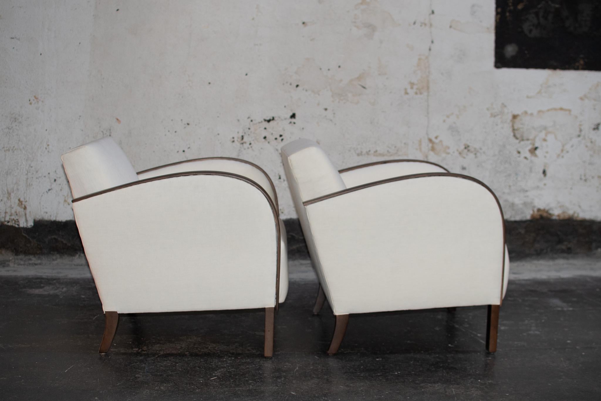 Pair of Swedish Period Vintage Art Deco Lounge Chairs - COM Ready  In Excellent Condition For Sale In Atlanta, GA